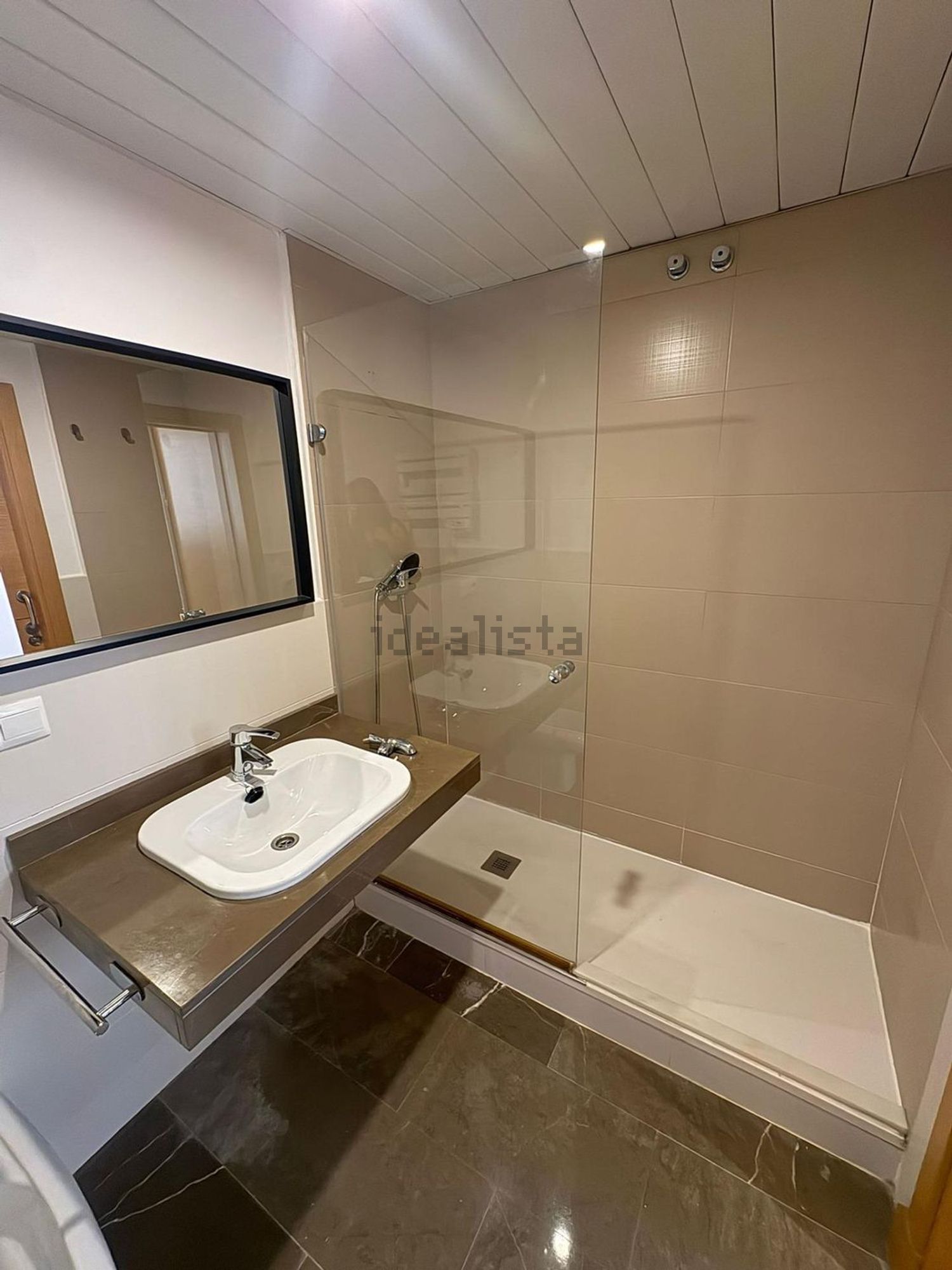 Flat 89 m² in Seville