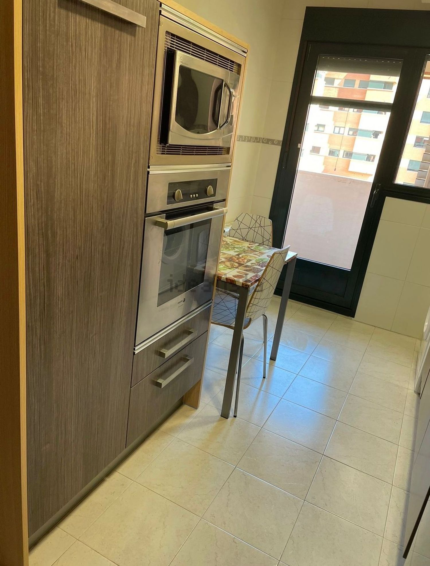 Piso de 85 m² en Arroyo de la Encomienda