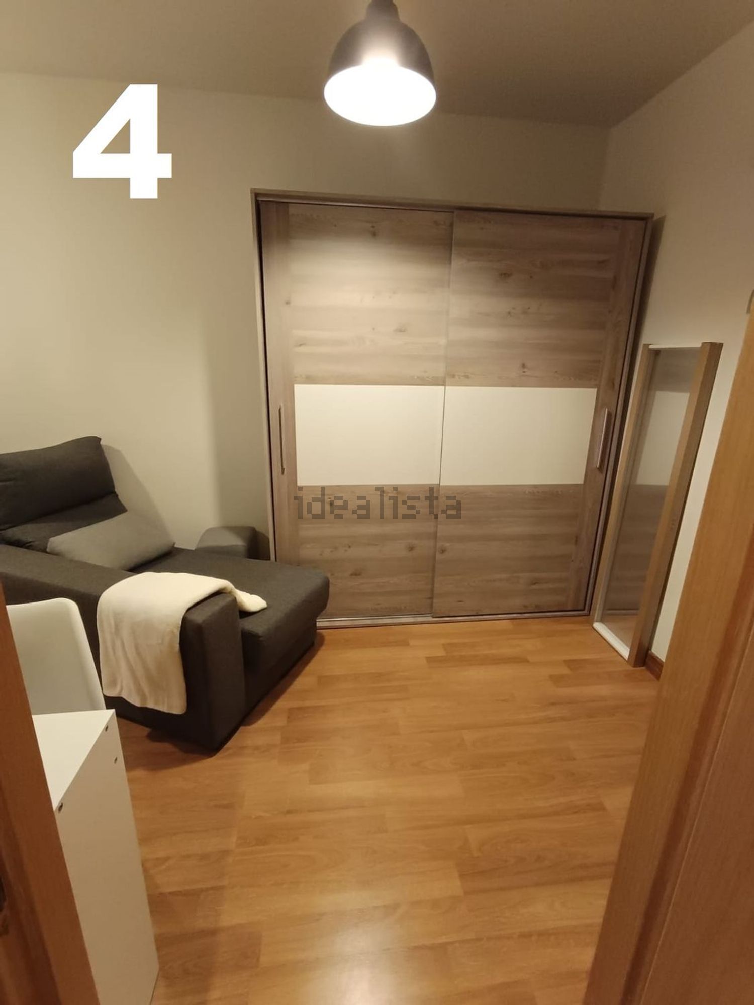 Habitació de lloguer, Lleó