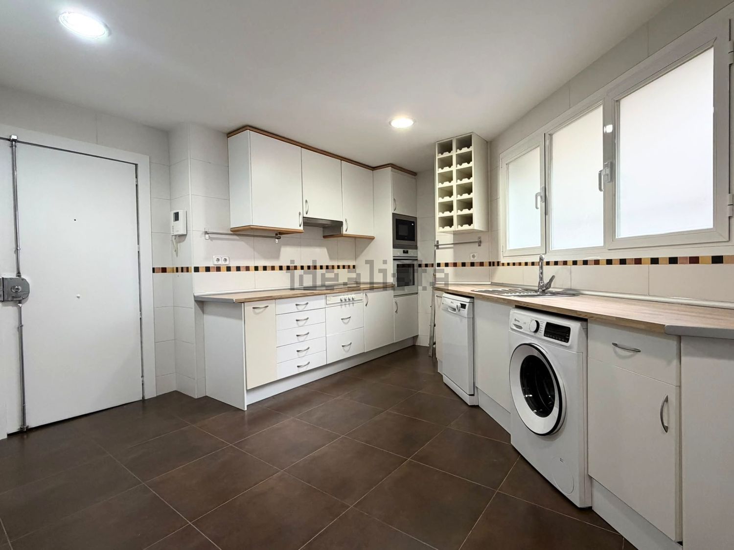 Wohnung 186 m² in Madrid