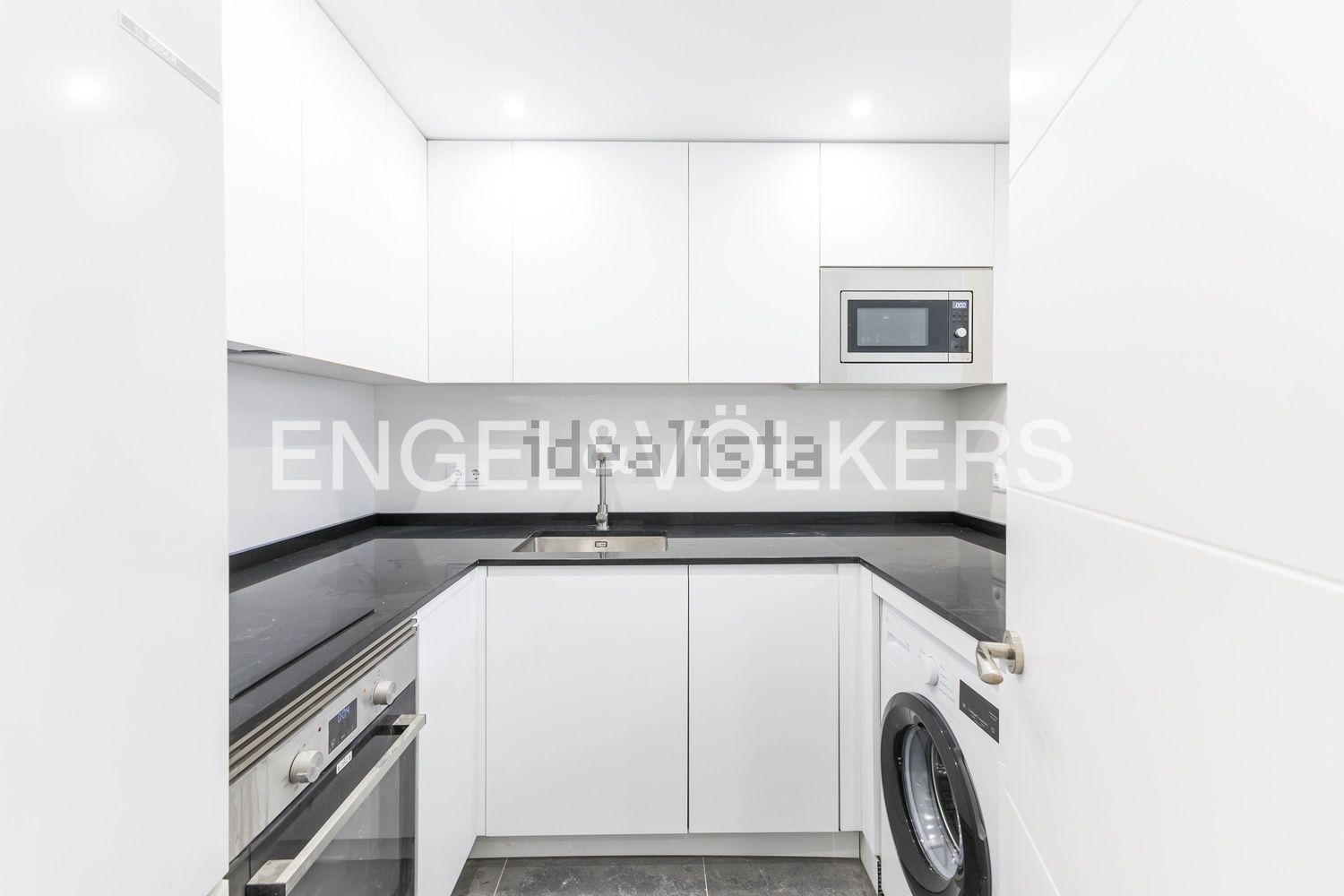 Wohnung 98 m² in Madrid