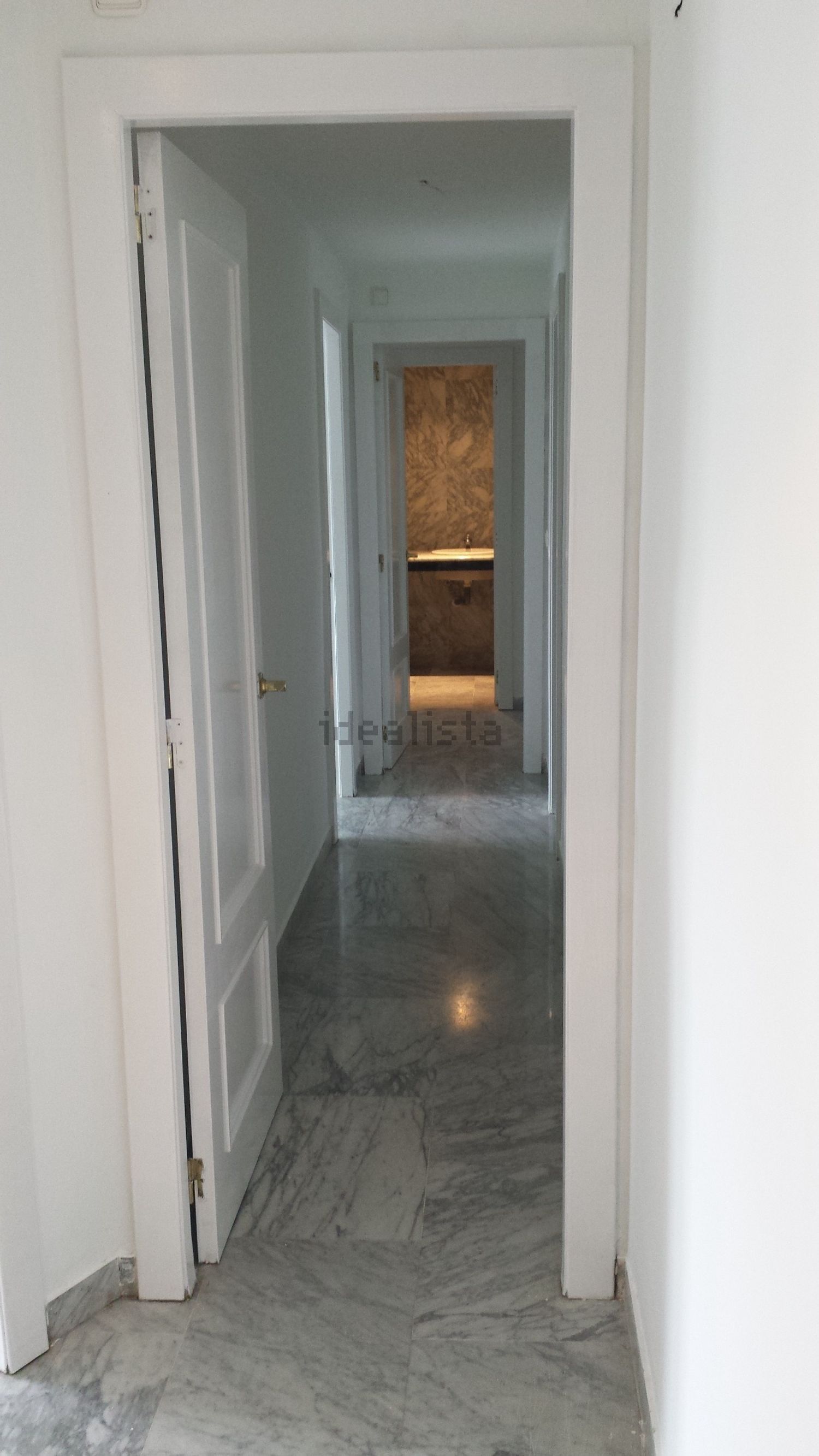 Flat 86 m² in Seville