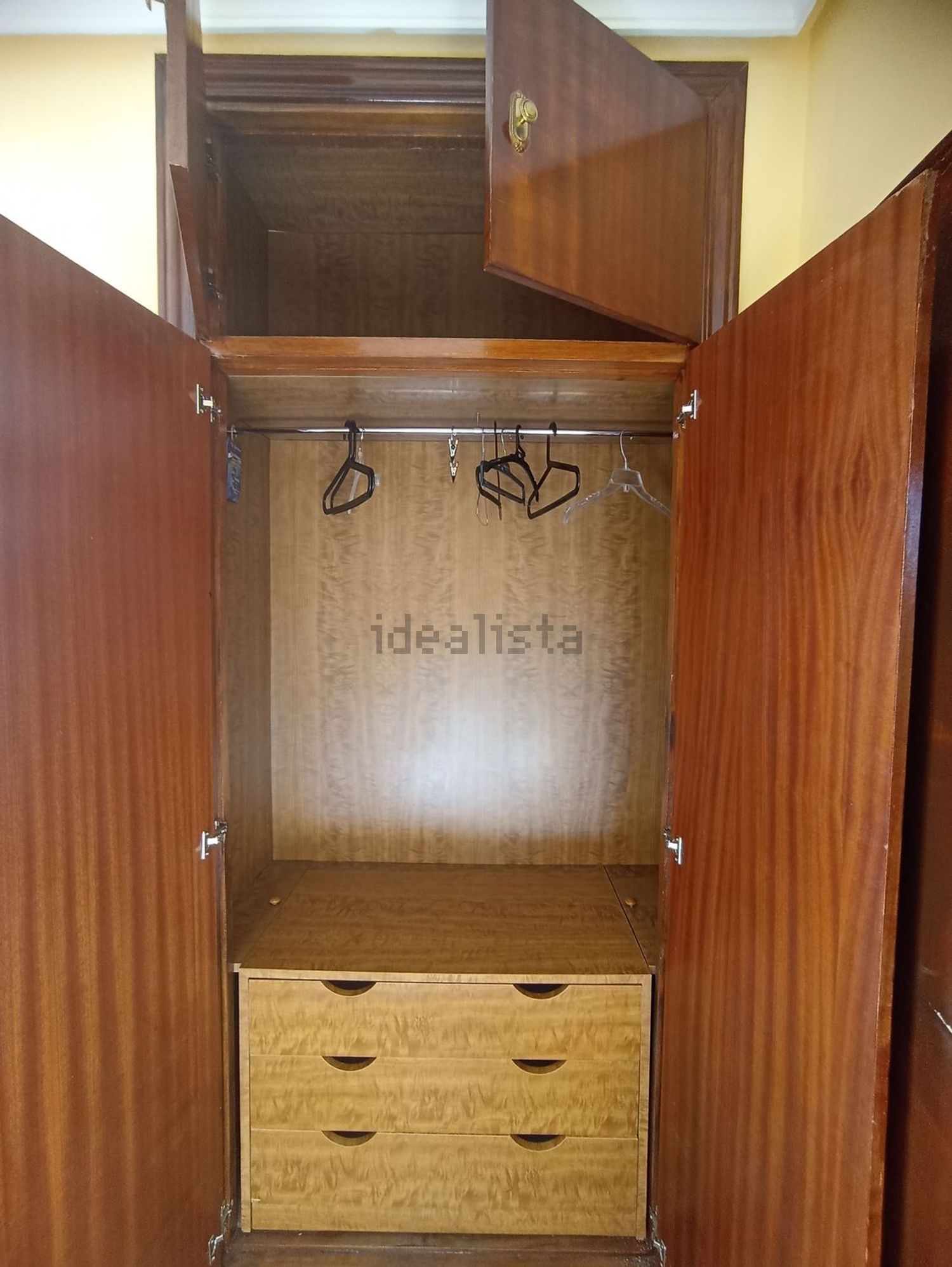 Habitació de lloguer, Àvila