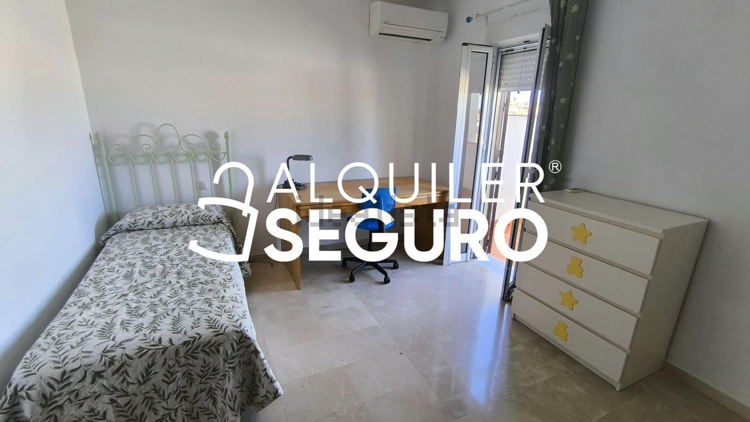 Casa de 136 m² en Palomares del Río
