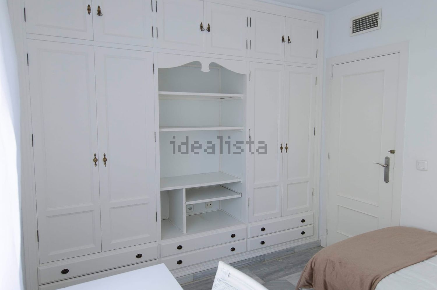Habitació de lloguer, Espartinas