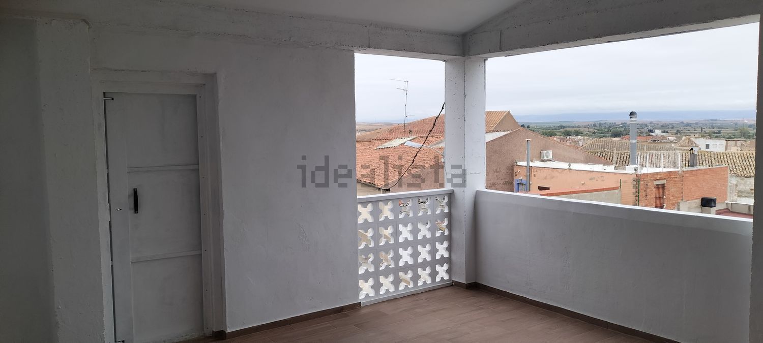 Casa de 90 m² en Épila