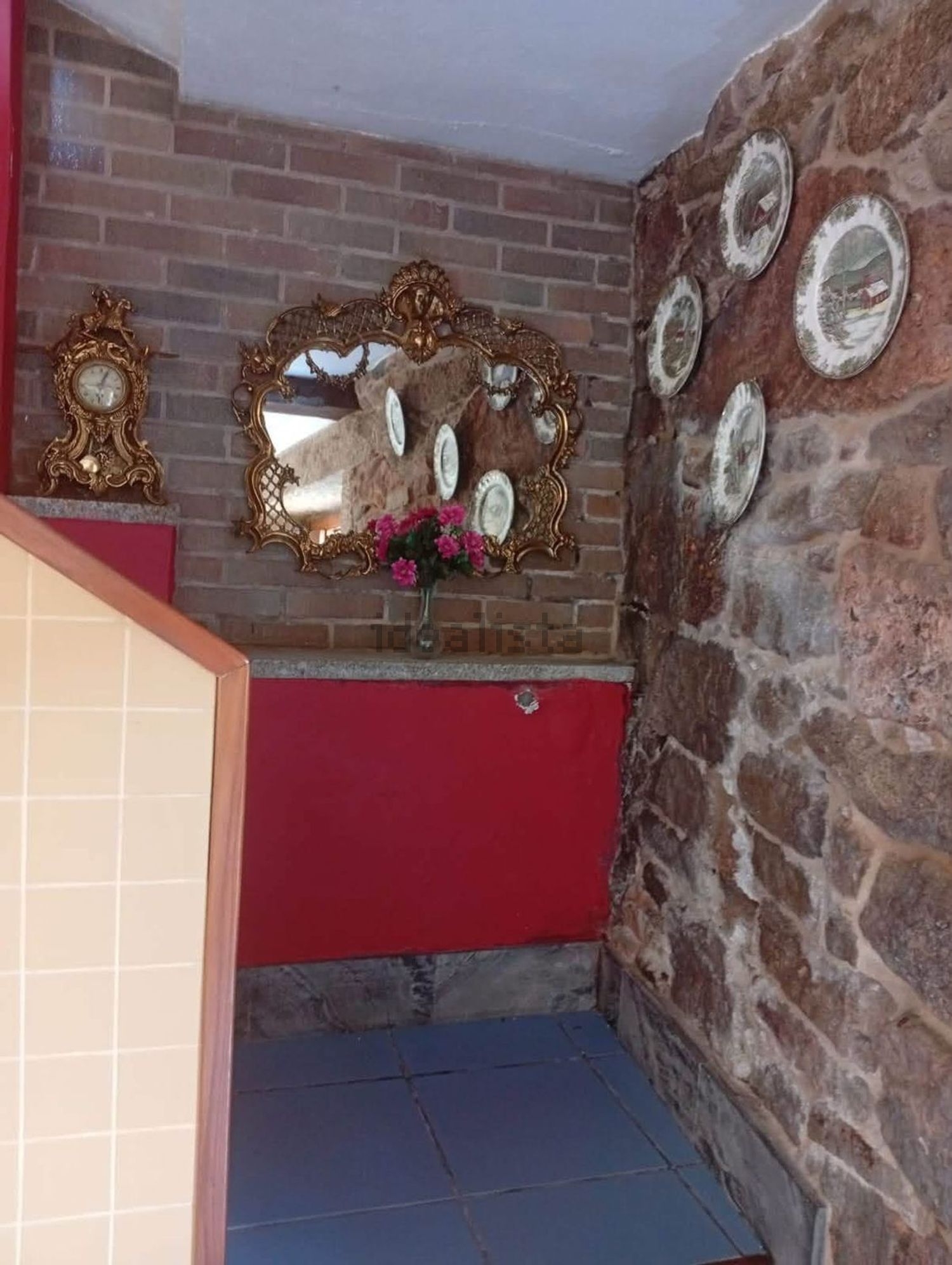 House 150 m² in Cerdedo Cotobade
