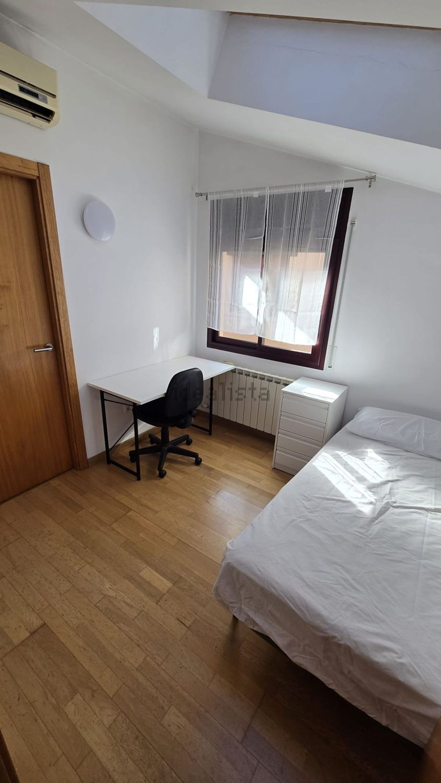 Chambre à louer, Gérone