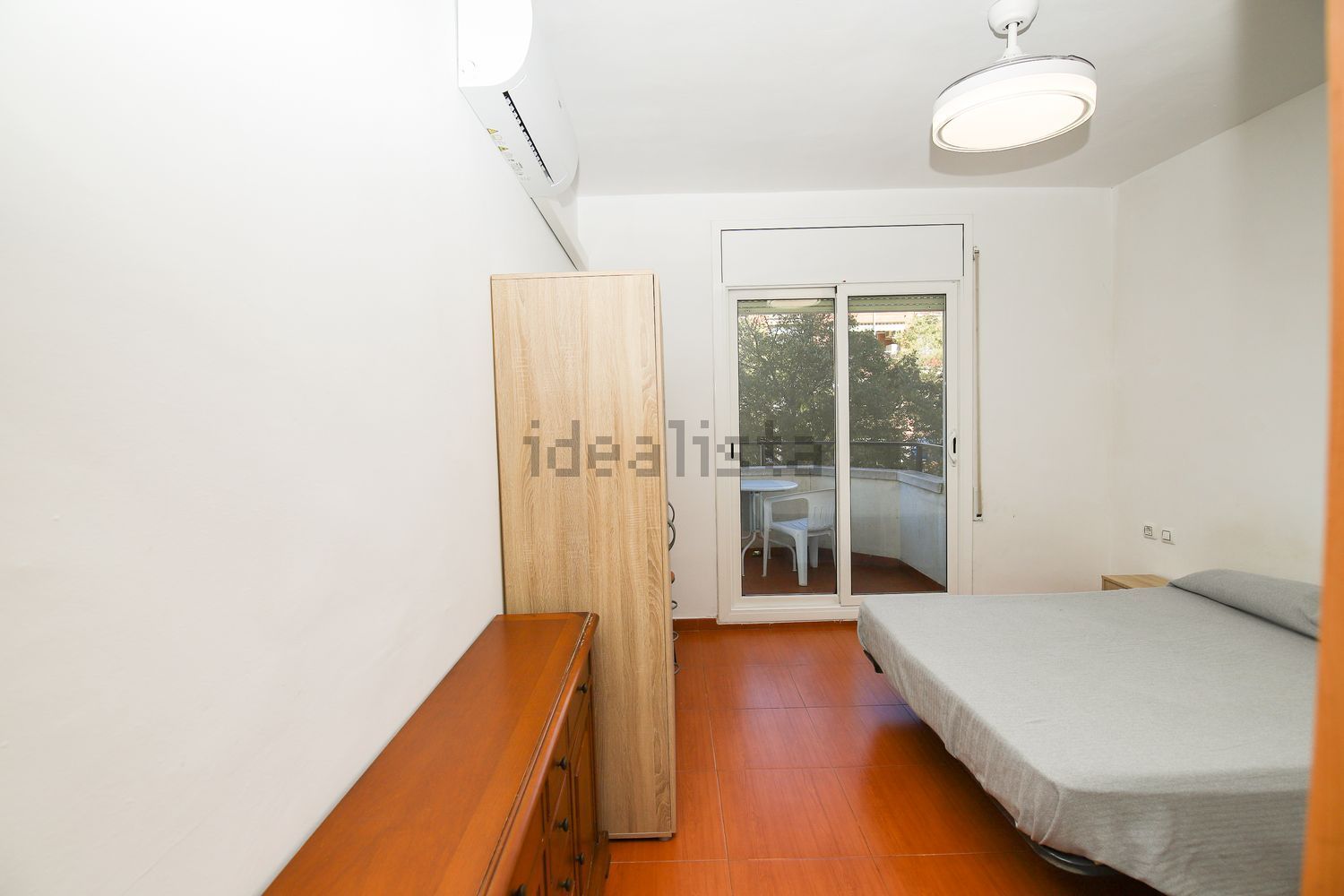 Casa de 210 m² a Montcada i Reixac