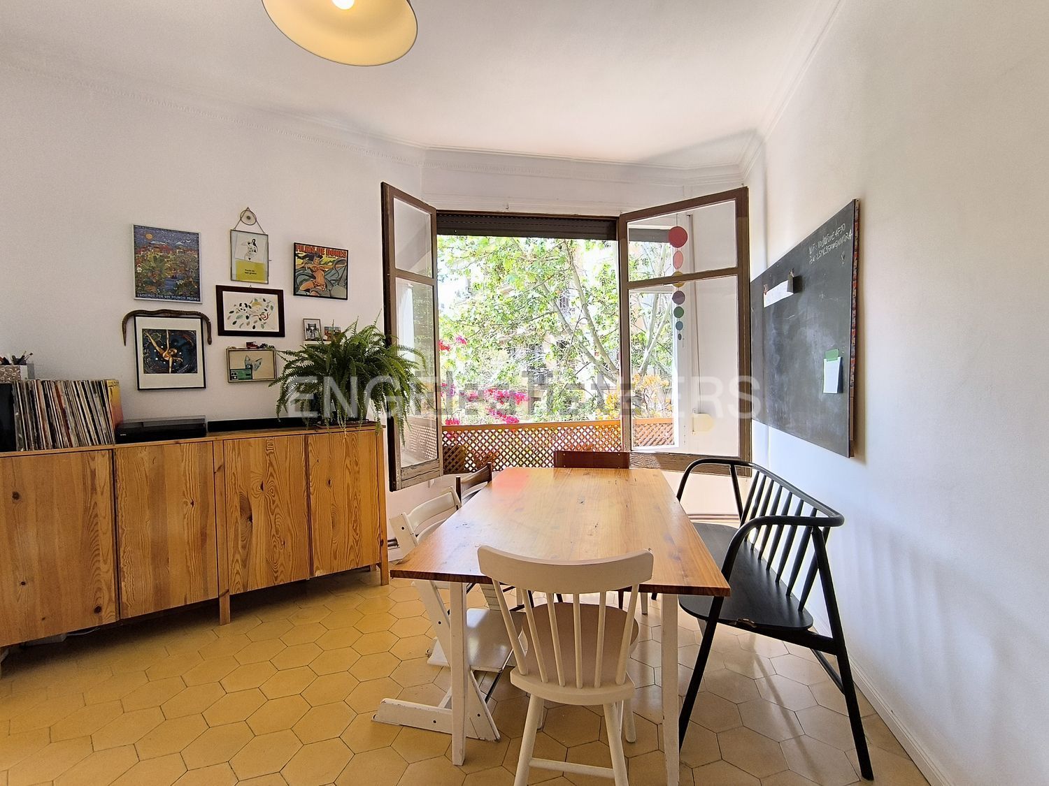 Apartamento 101 m² em Barcelona