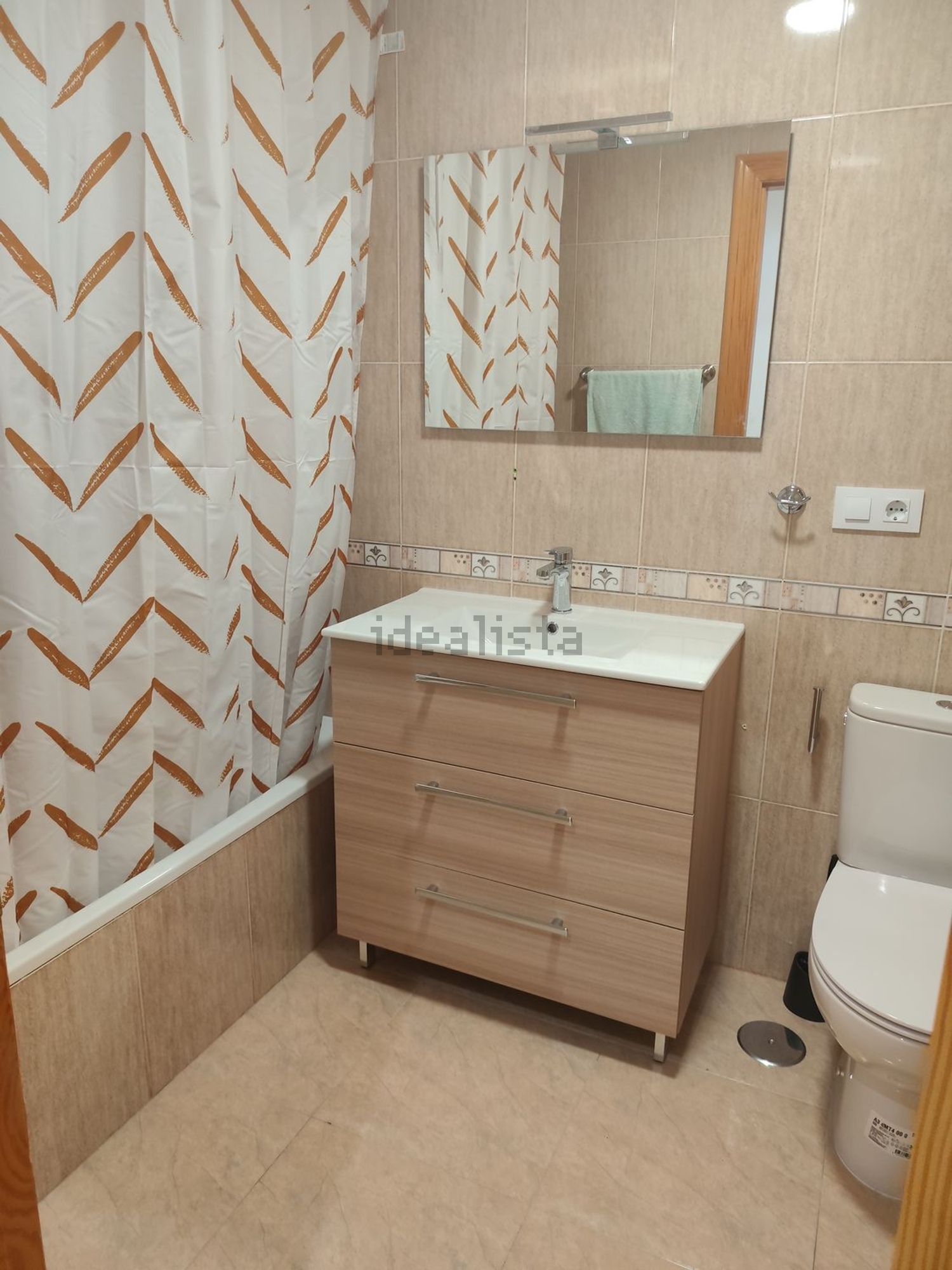 Appartement 80 m² à Vícar