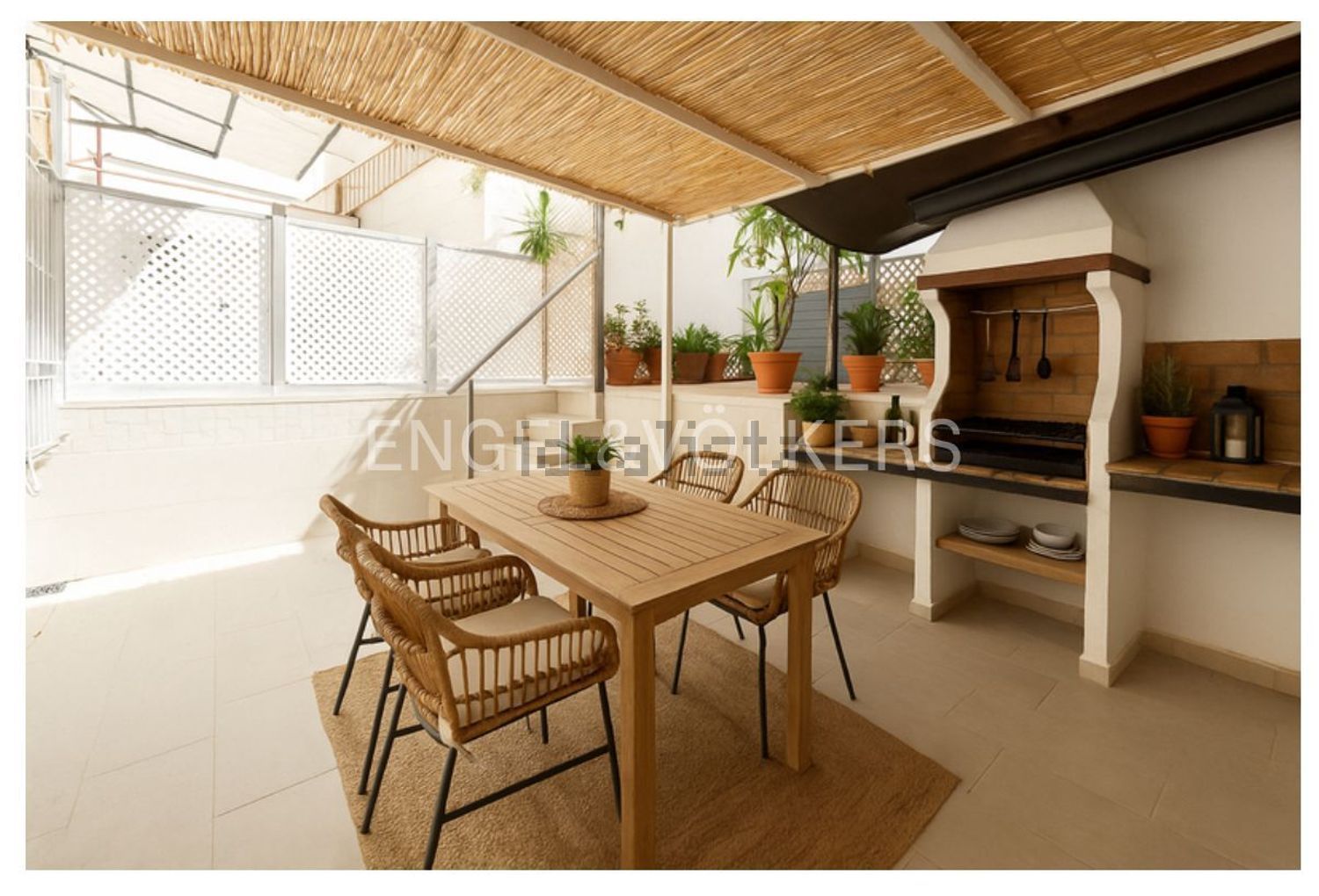 Pis de 77 m² a València