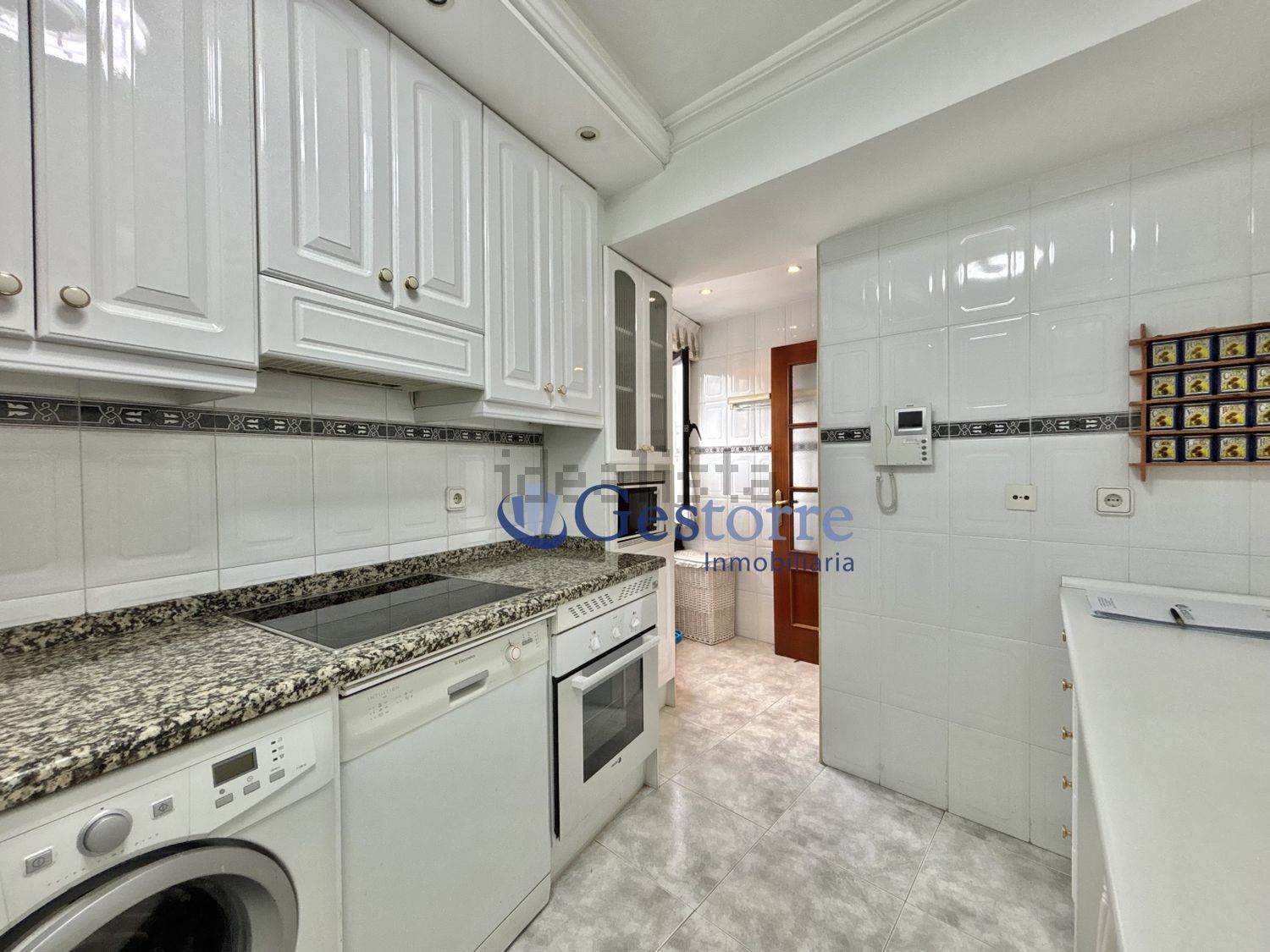 Piso de 141 m² en Oviedo