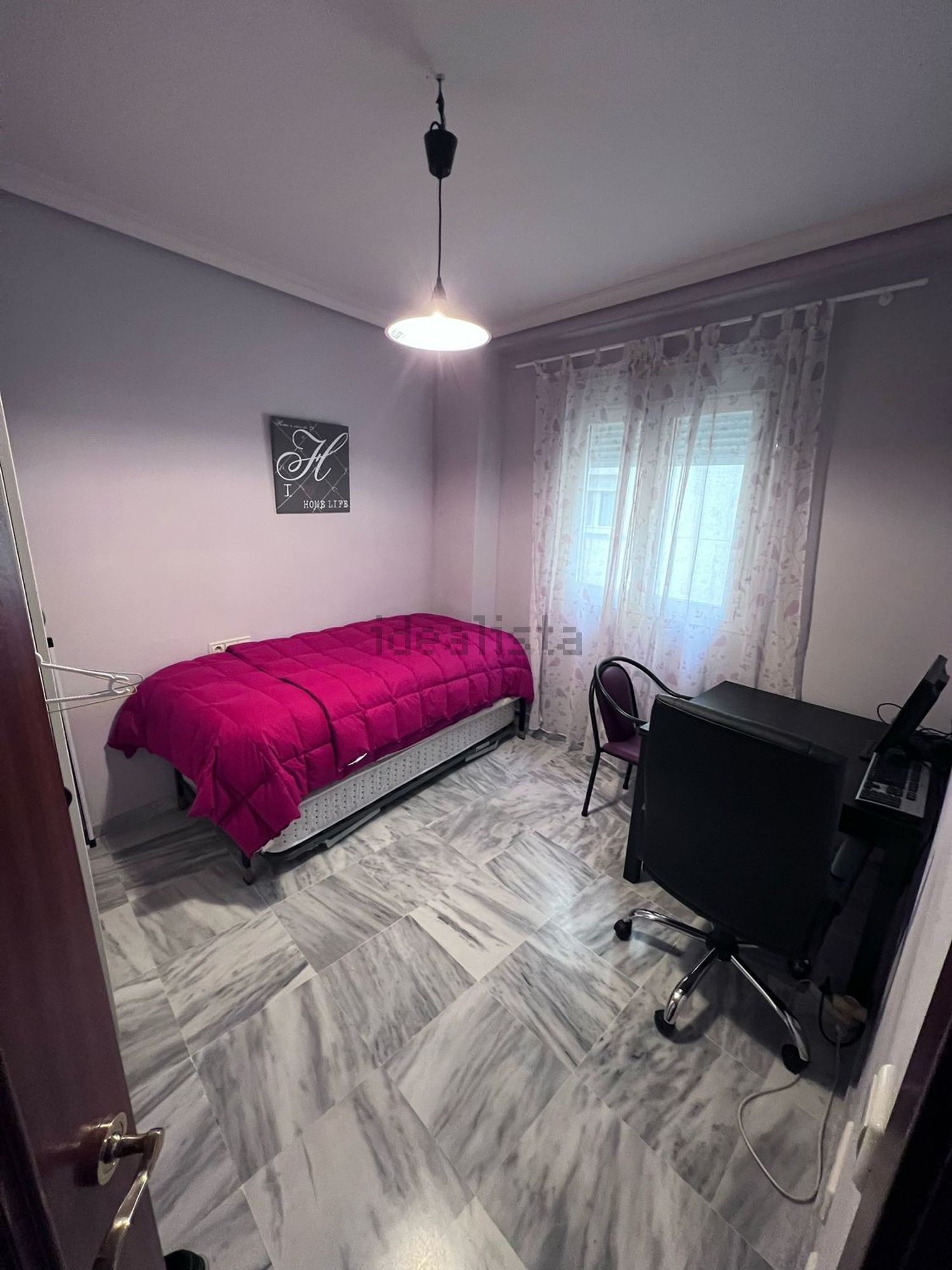 Piso de 90 m² en Sevilla