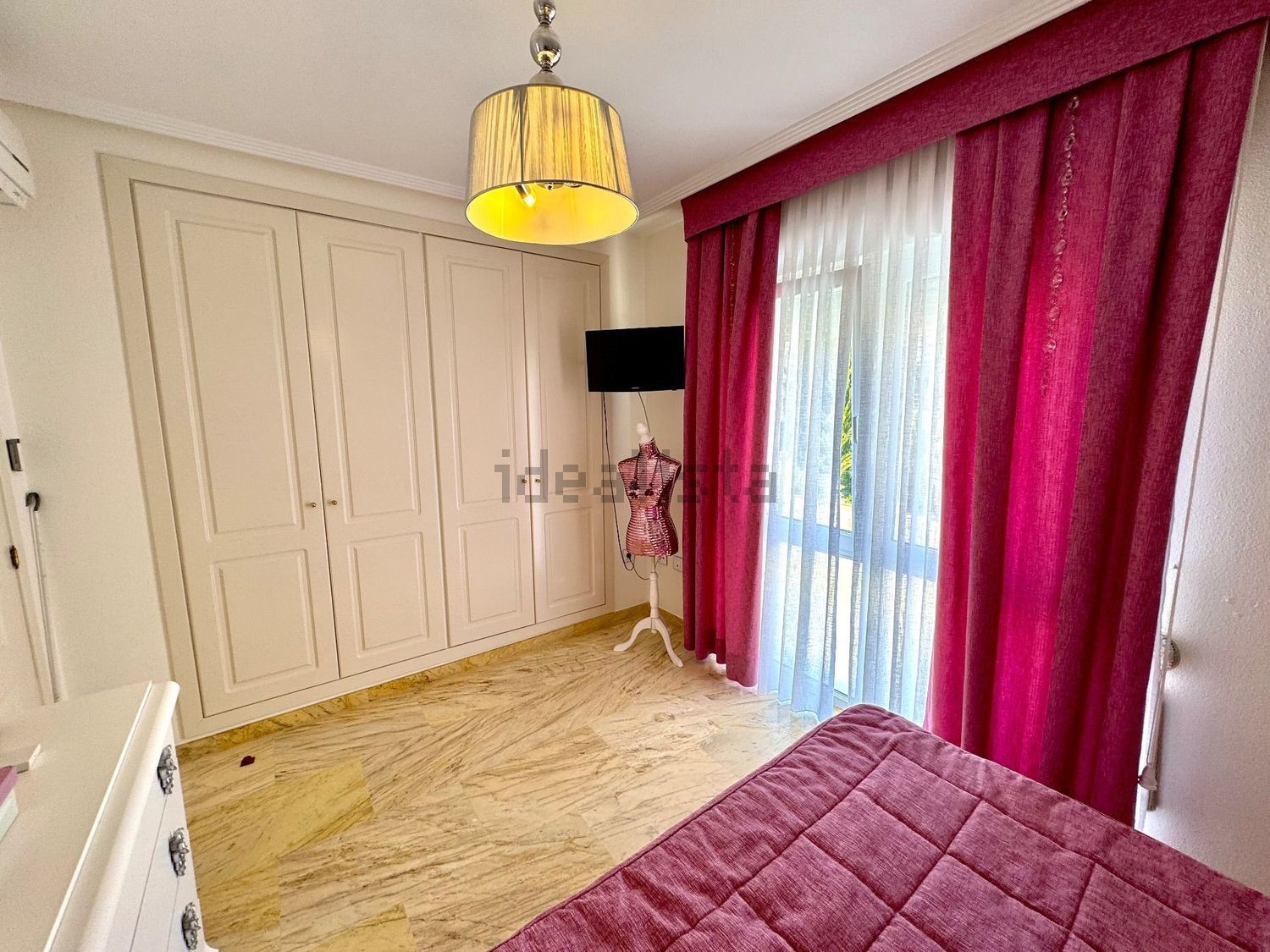 Casa de 200 m² en Orihuela