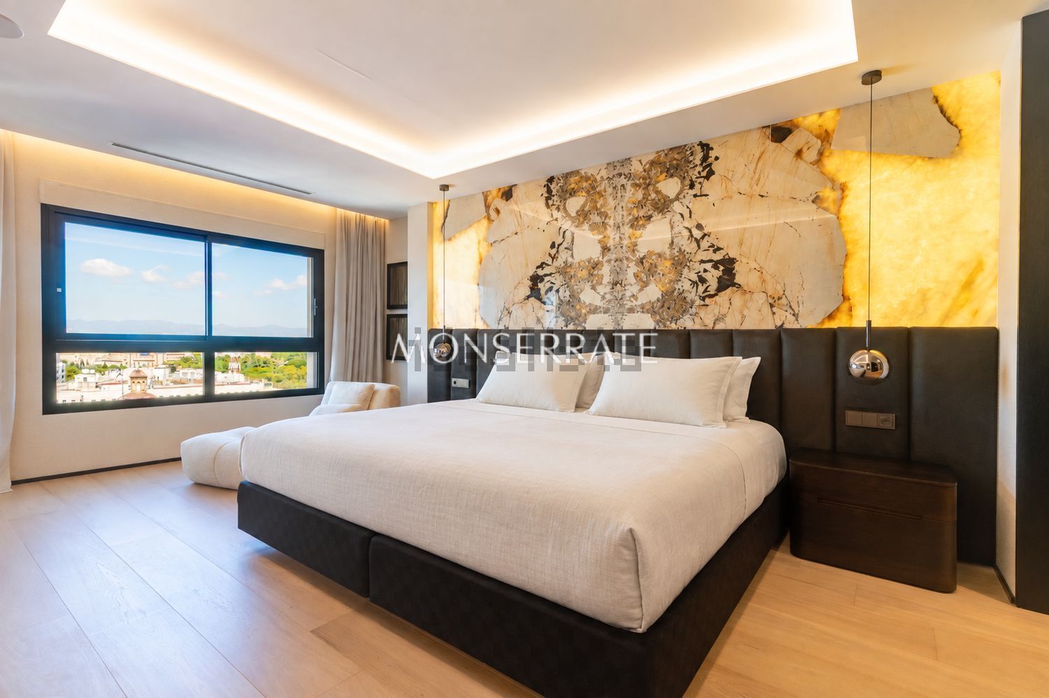 Wohnung 246 m² in Valencia