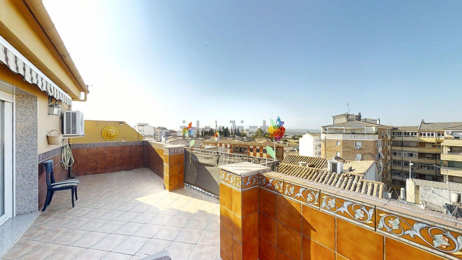 Piso de 105 m² en Bailén