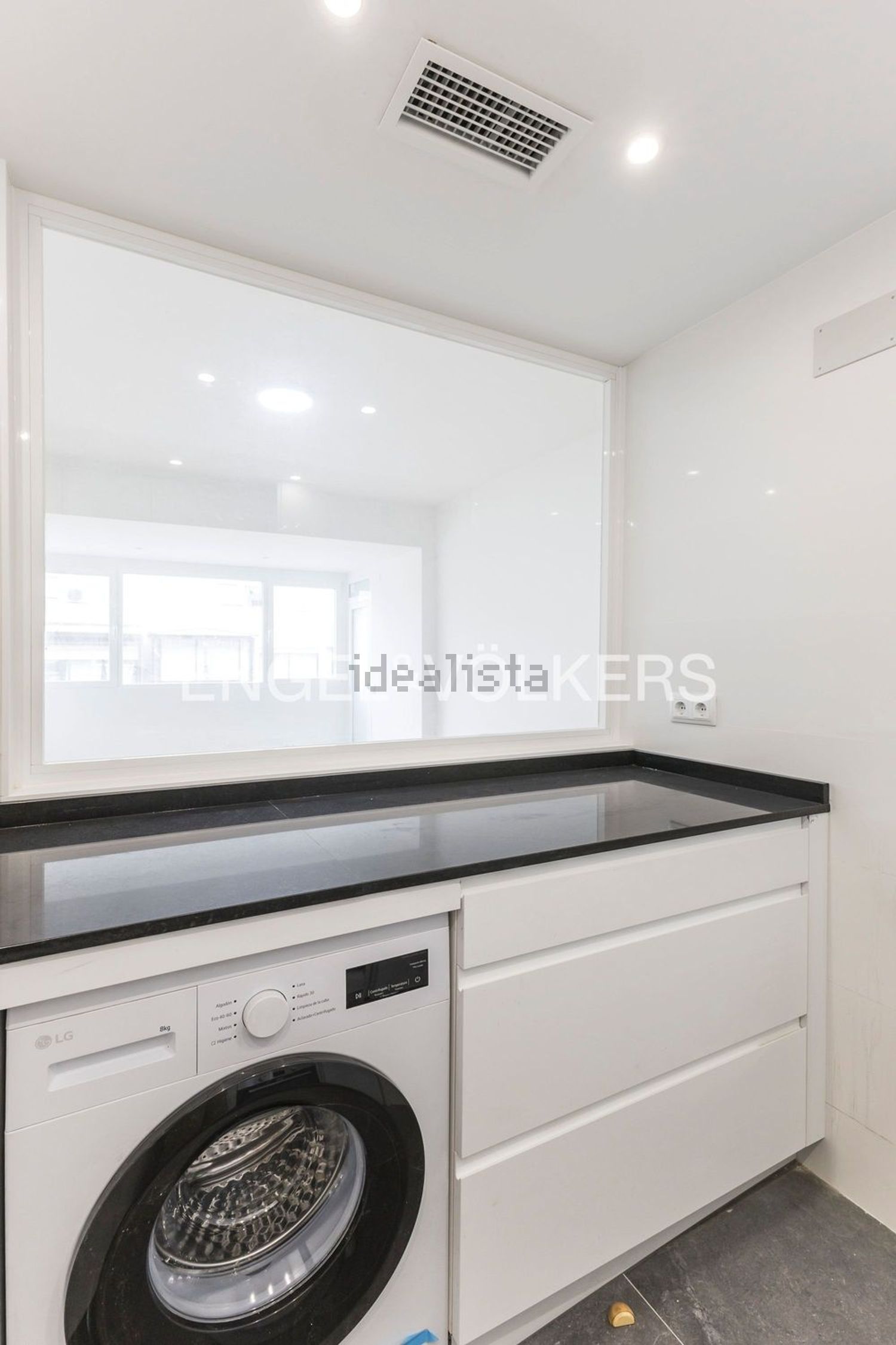 Wohnung 98 m² in Madrid