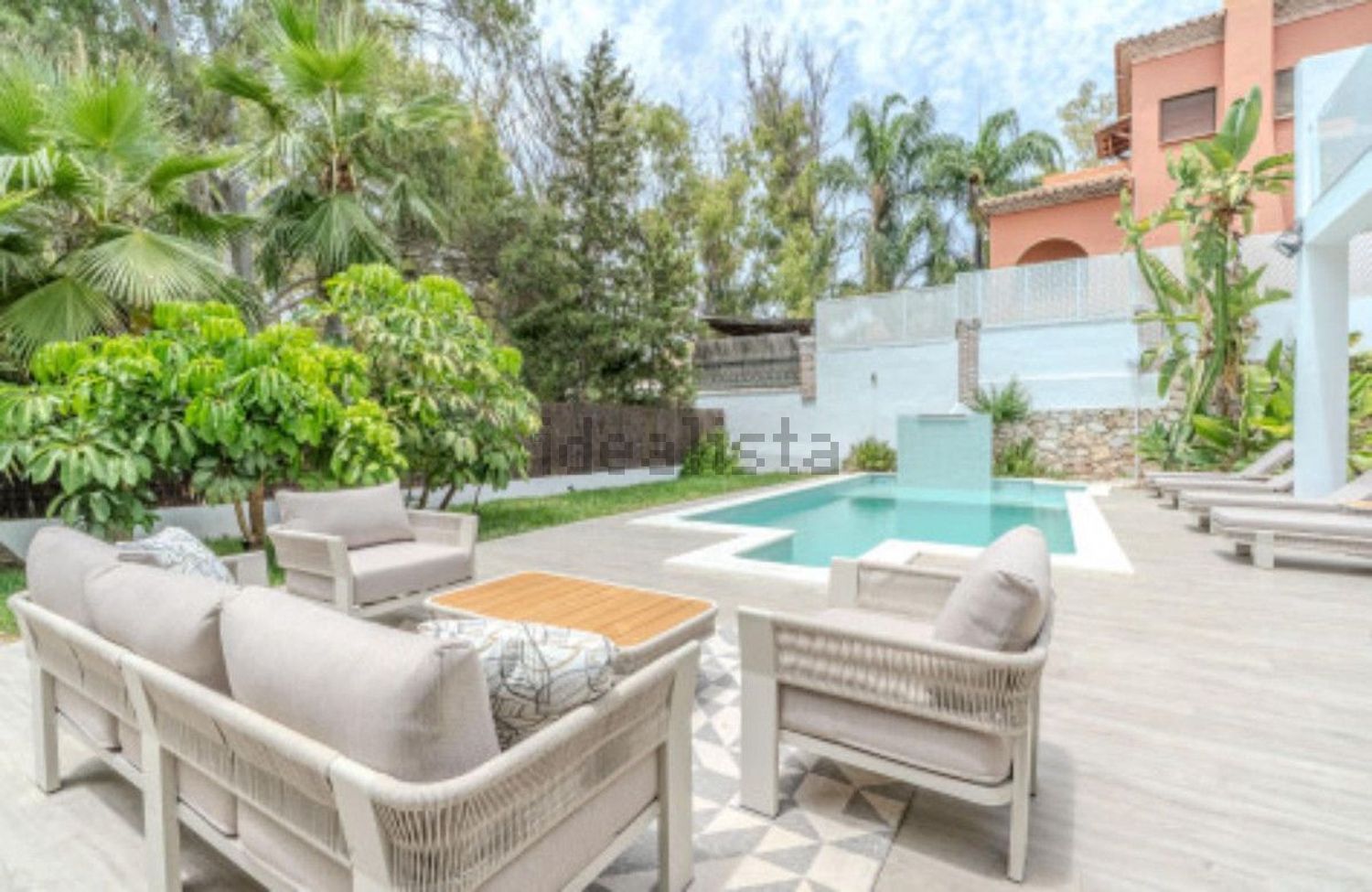 Haus 350 m² in Marbella