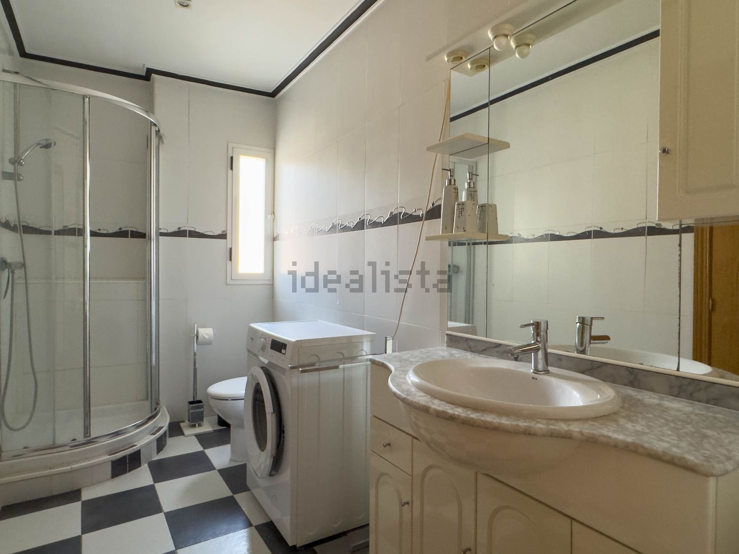 Haus 288 m² in Ítrabo