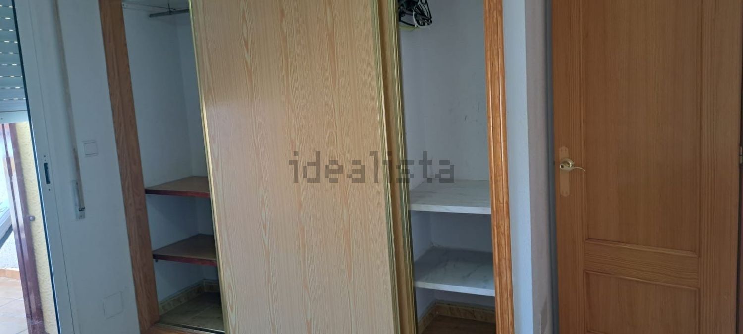 Casa de 100 m² a Oriola