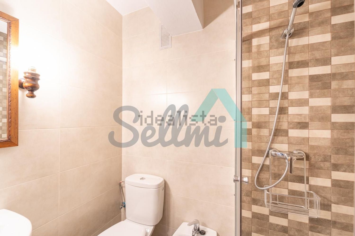 Piso de 85 m² en Oviedo