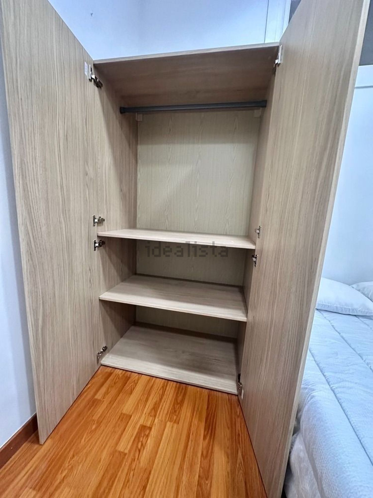 Quarto para alugar, Lérida
