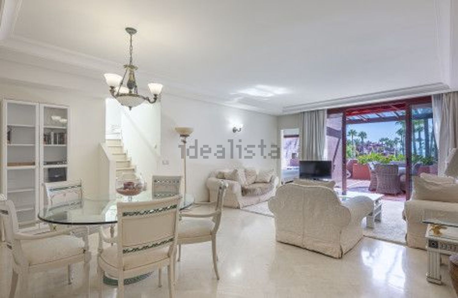 Pis de 278 m² a Estepona