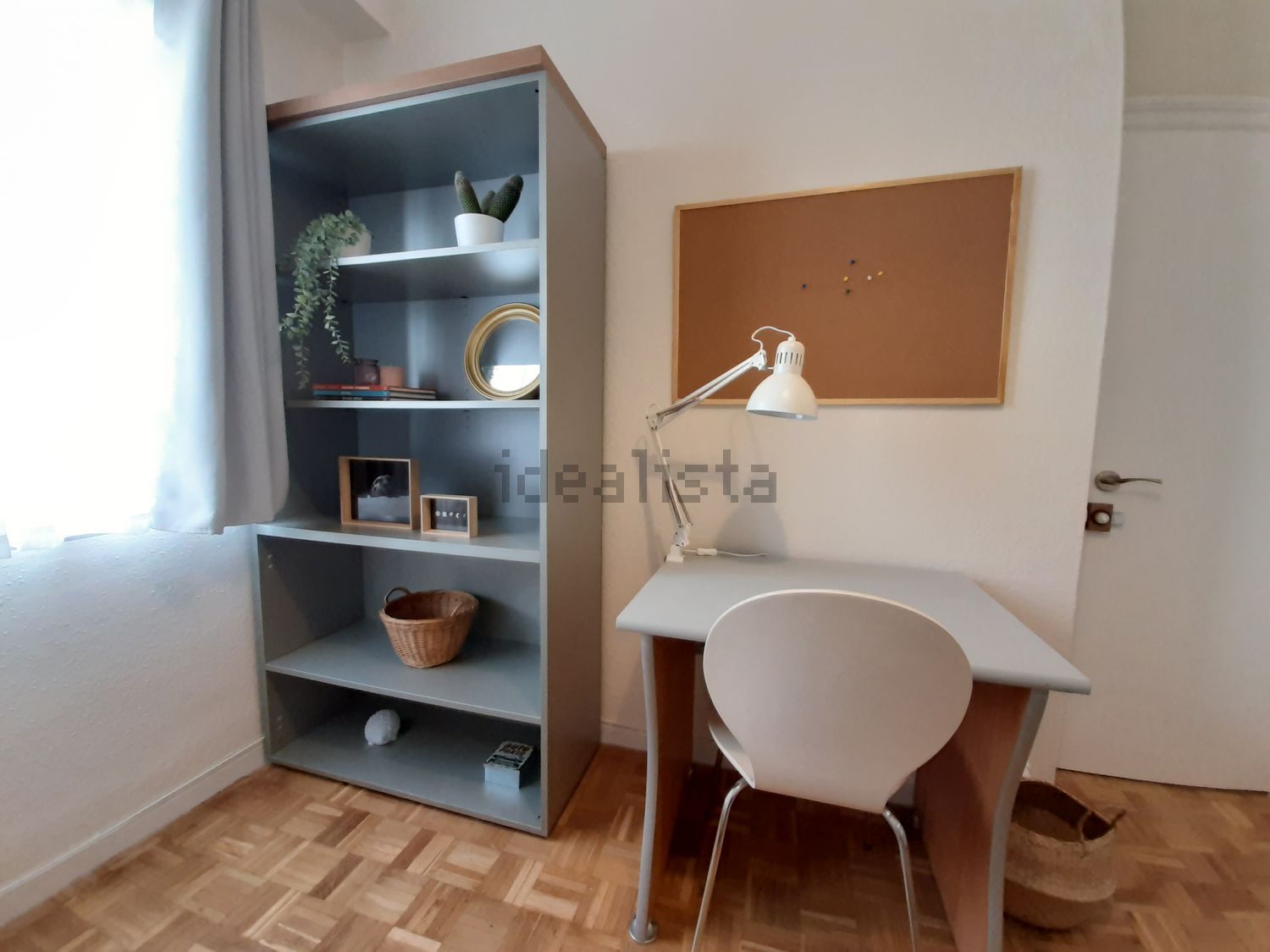 Chambre à louer, Valence