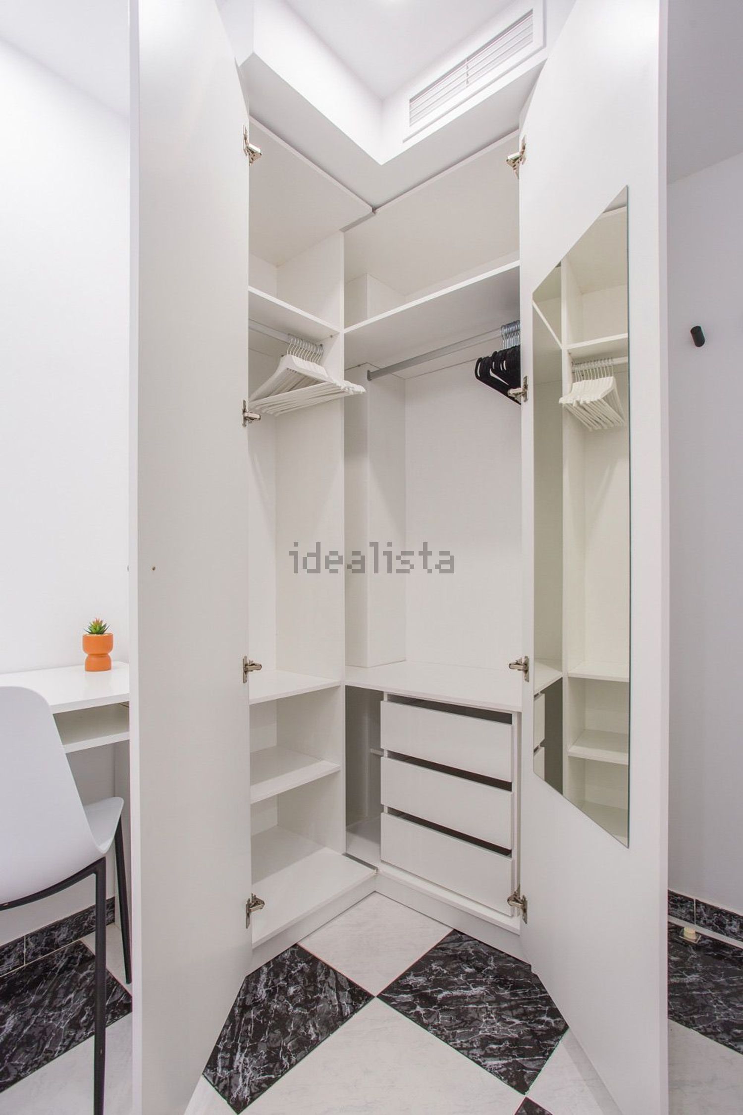 Quarto para alugar, Cartagena
