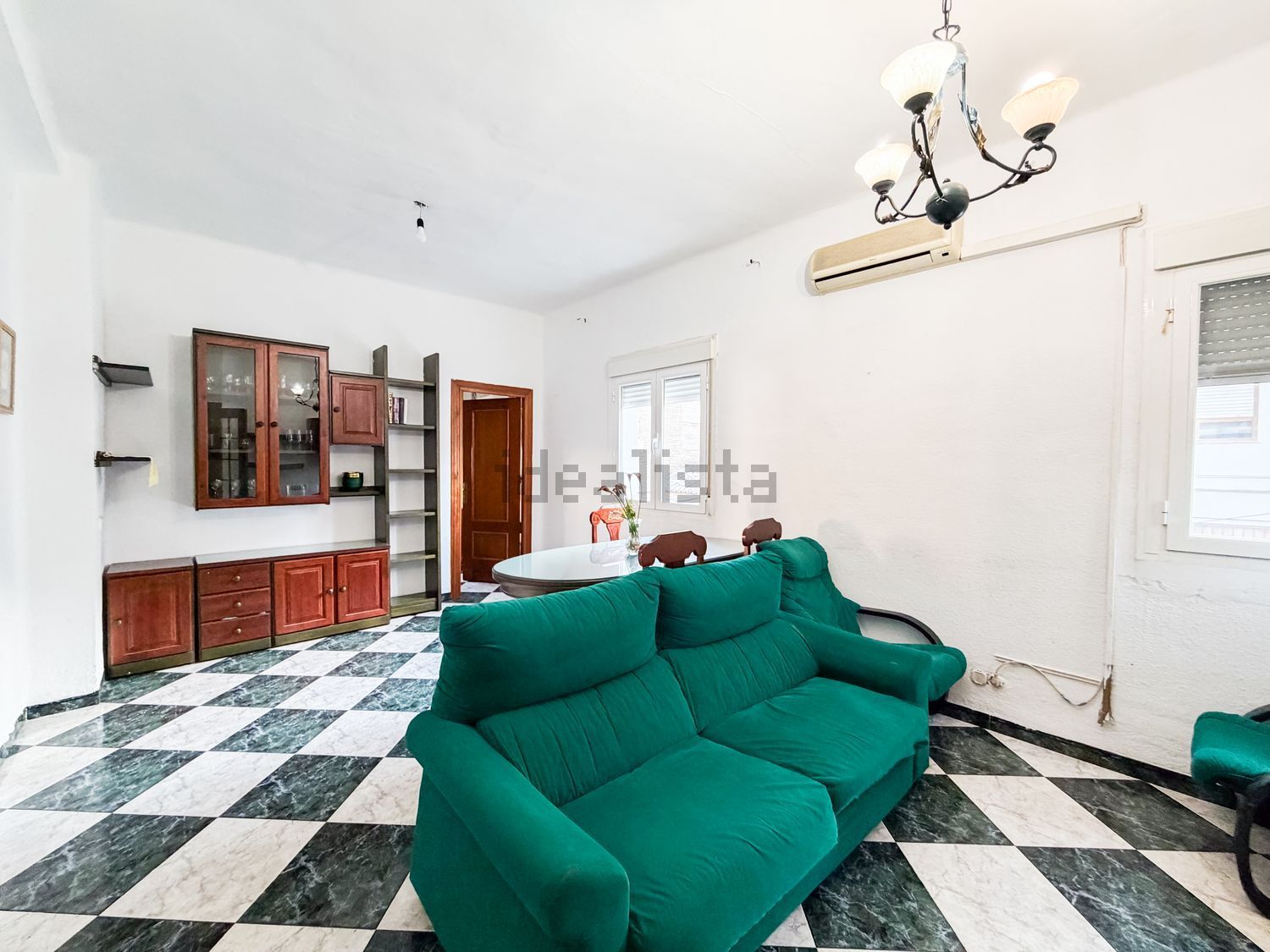 Pis de 82 m² a Baza