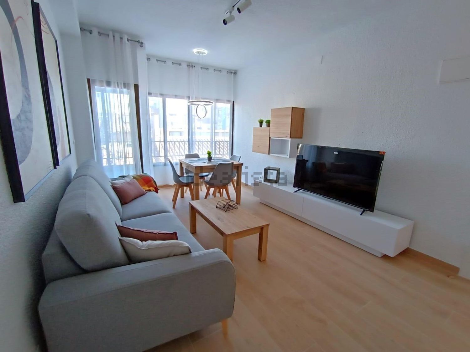 Wohnung 64 m² in Alicante