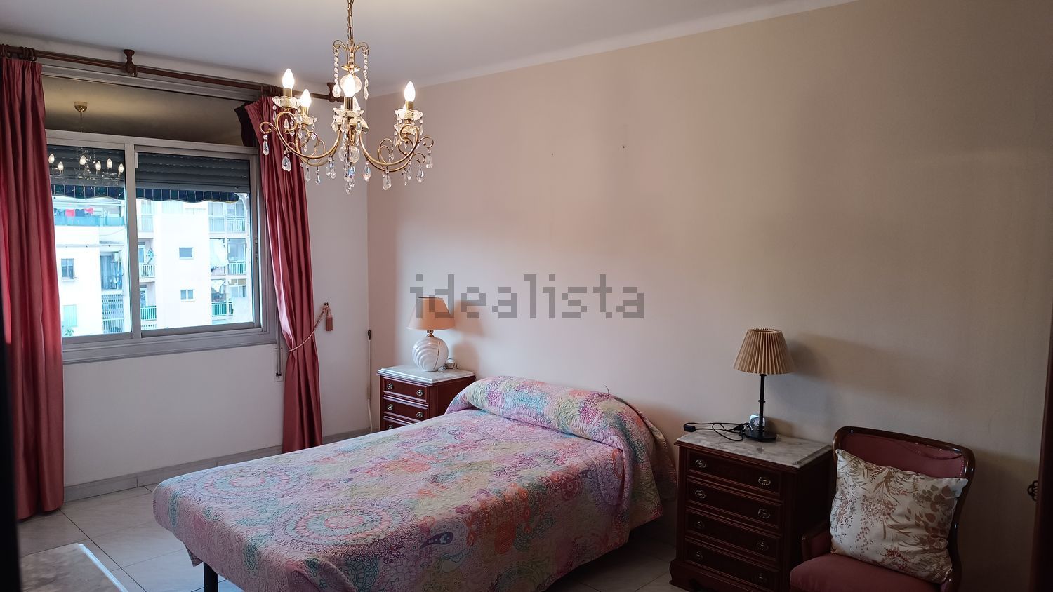 Piso de 95 m² en Santa Coloma de Gramenet