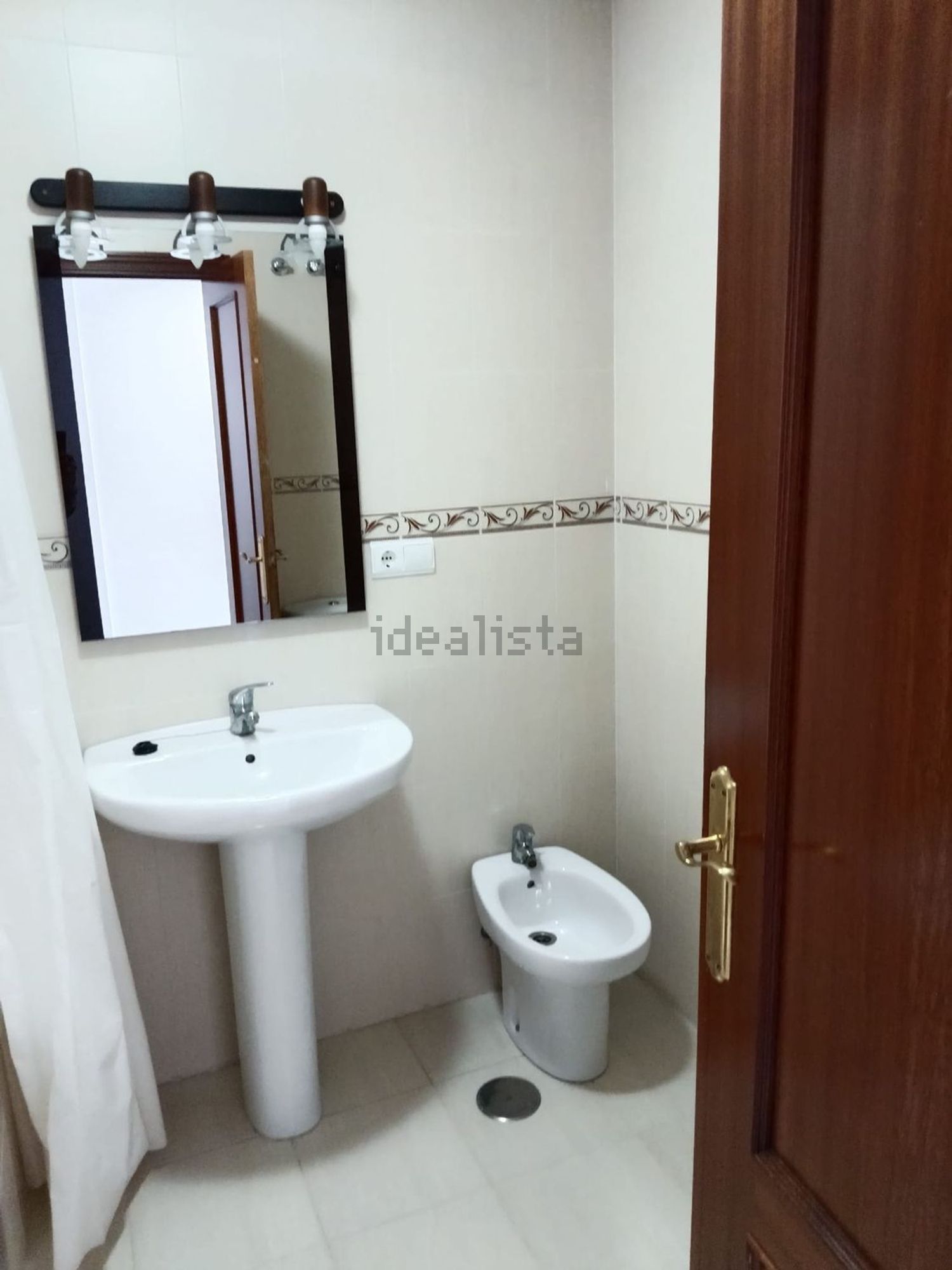 Pis de 118 m² a Dos Hermanas
