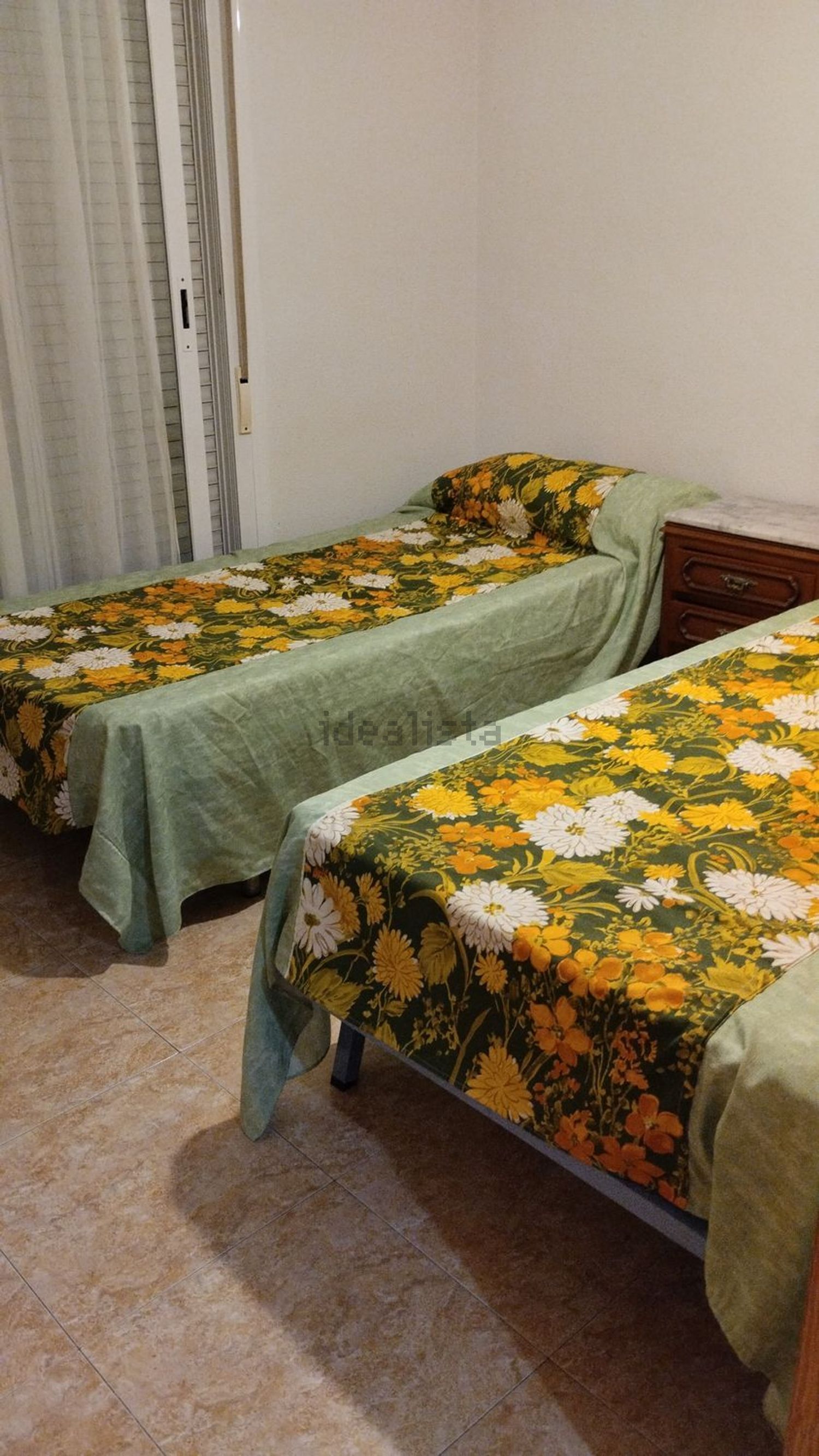 Piso de 70 m² en Adra