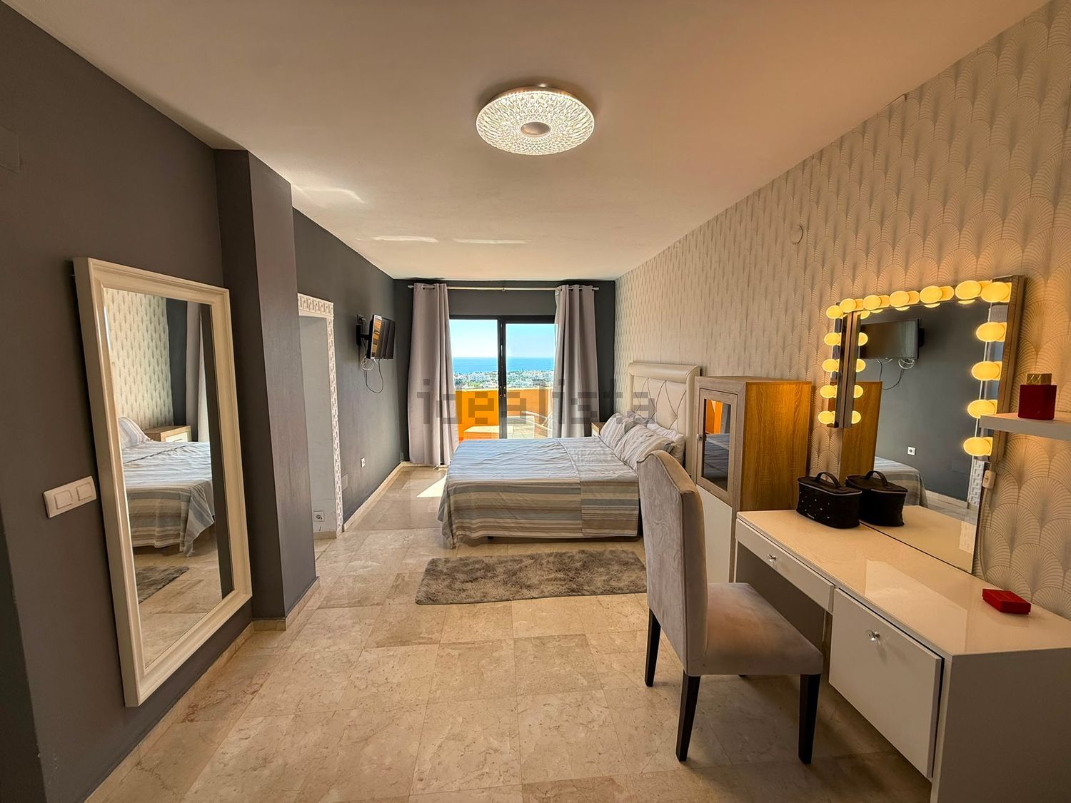 Pis de 250 m² a Estepona