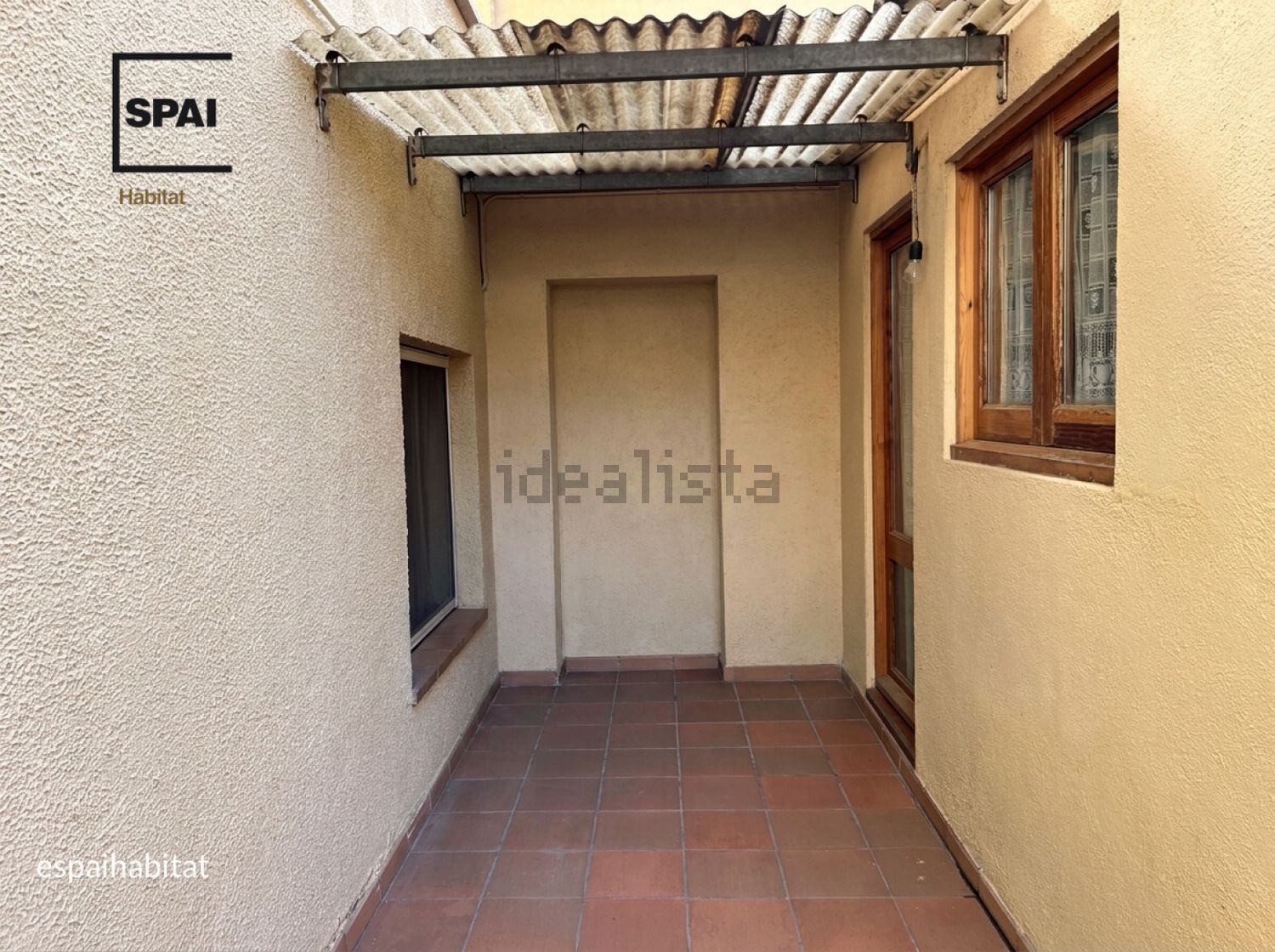 Flat 110 m² in Centelles