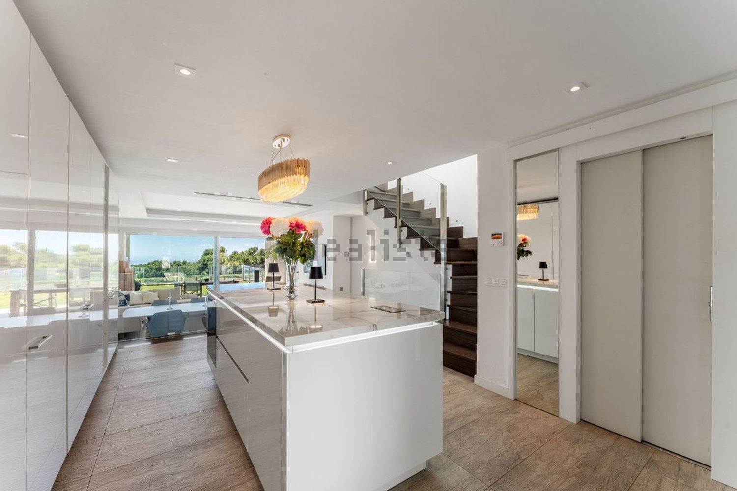 Haus 350 m² in Marbella