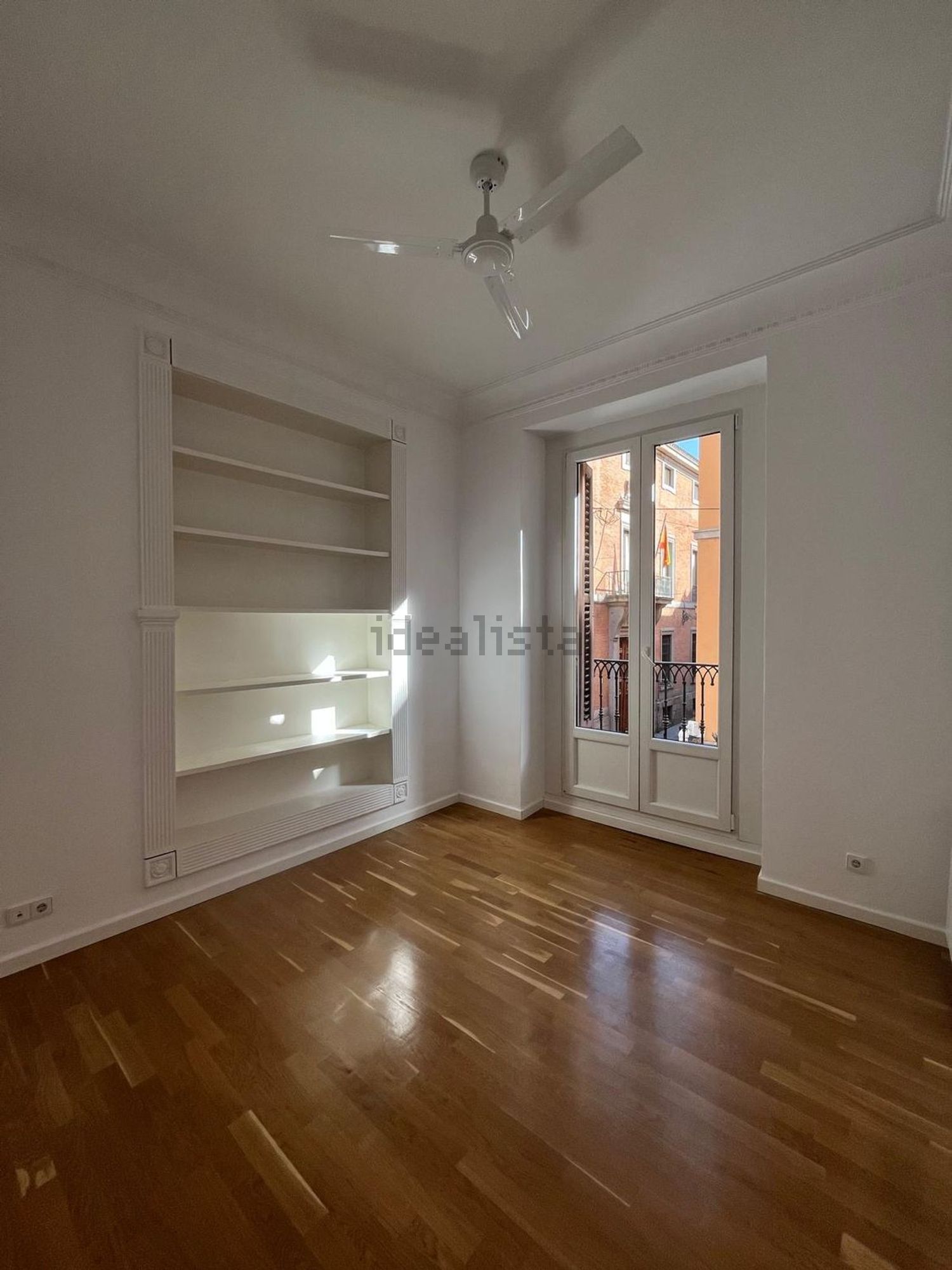 Wohnung 92 m² in Madrid