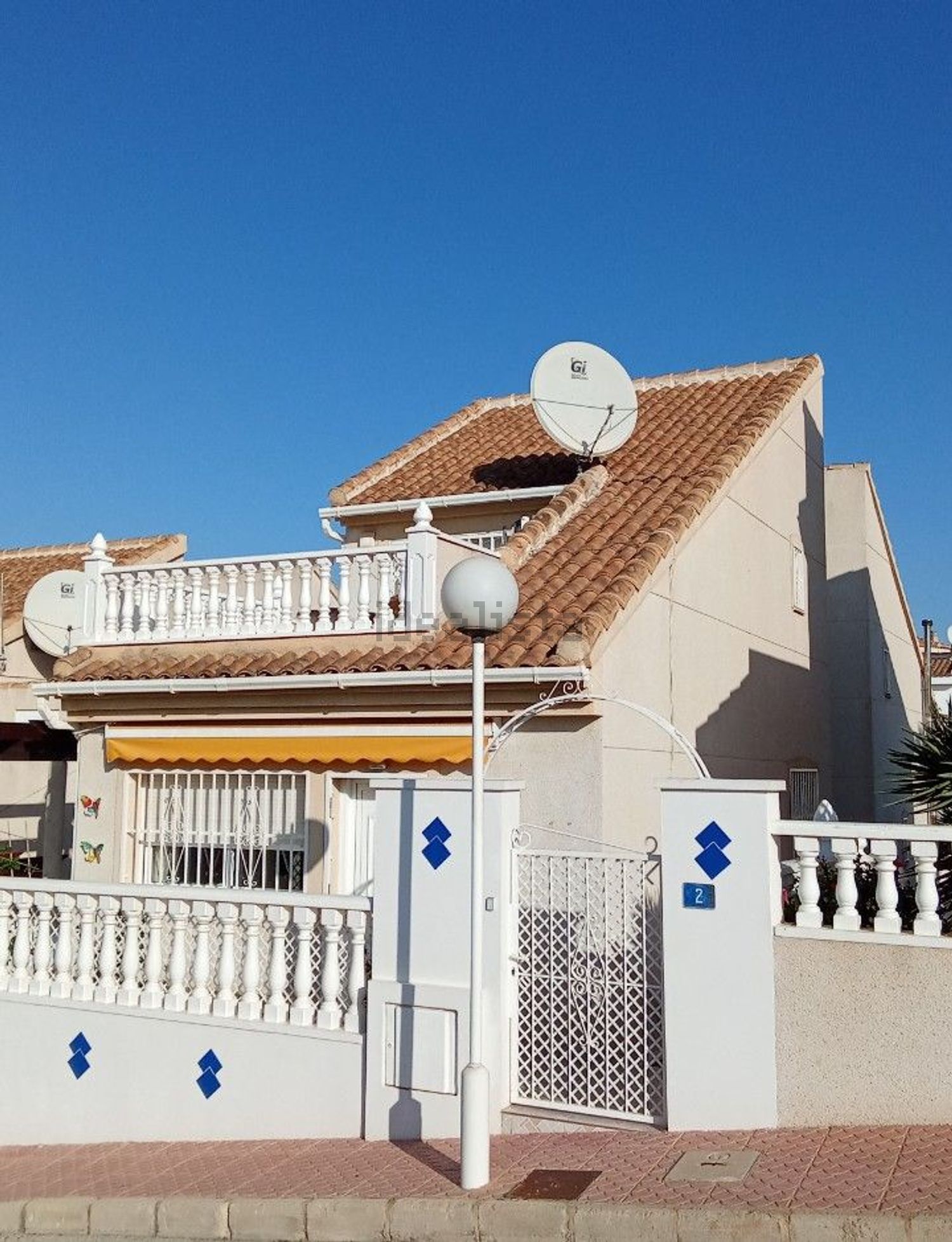 Habitació de lloguer, Rojals