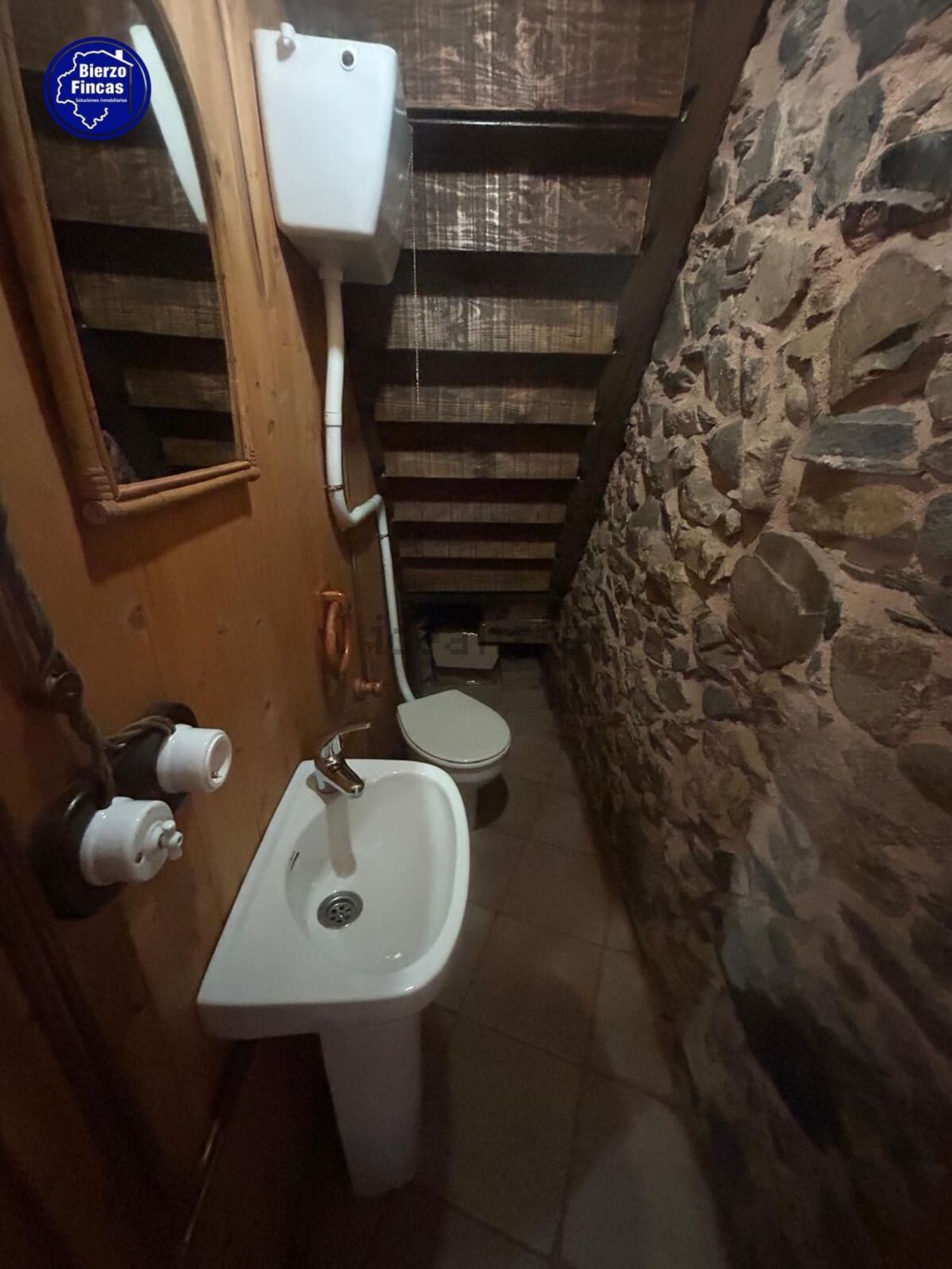 Casa de 92 m² a Noceda del Bierzo