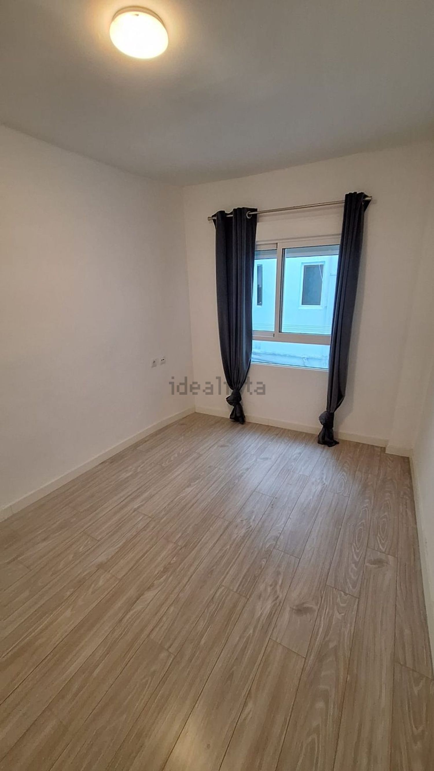 Pis de 64 m² a València