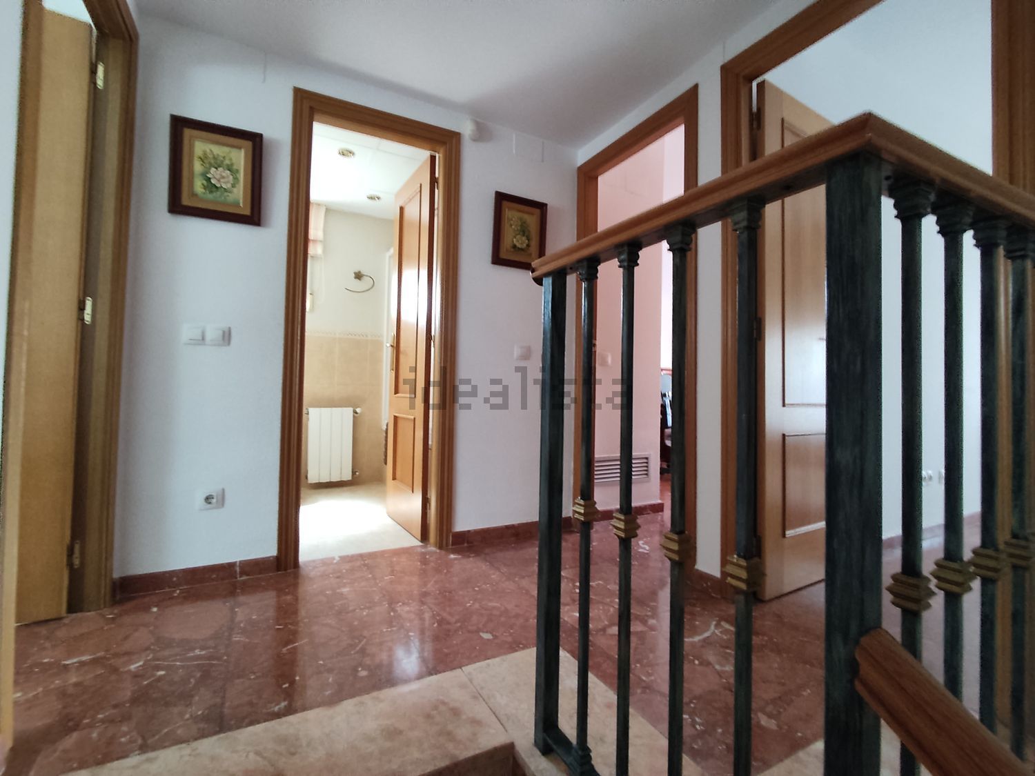 Casa de 240 m² a la Pobla de Vallbona