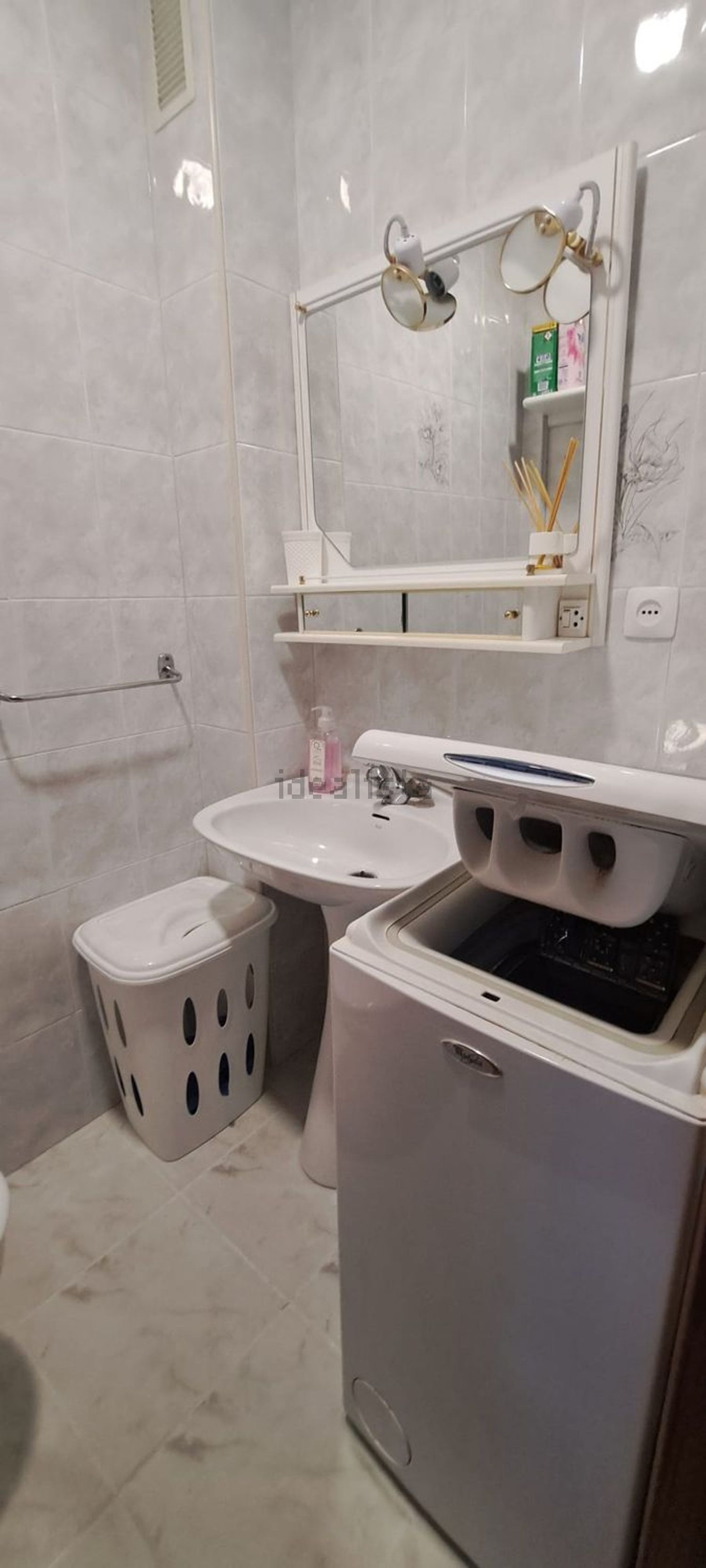 Habitació de lloguer, Àvila