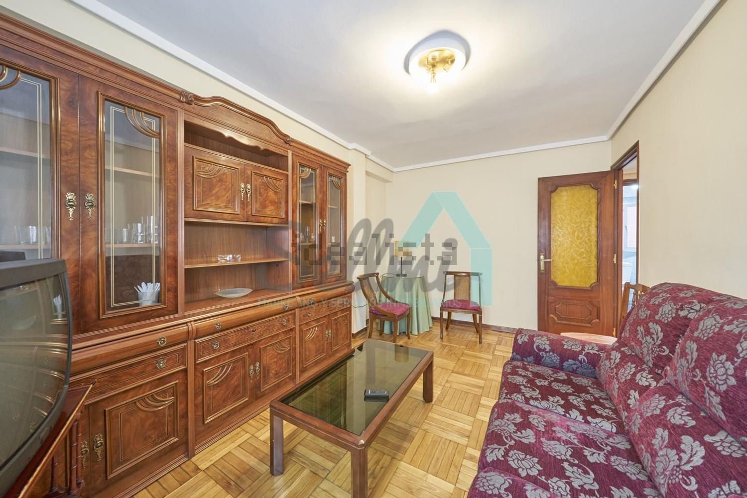 Pis de 82 m² a Oviedo