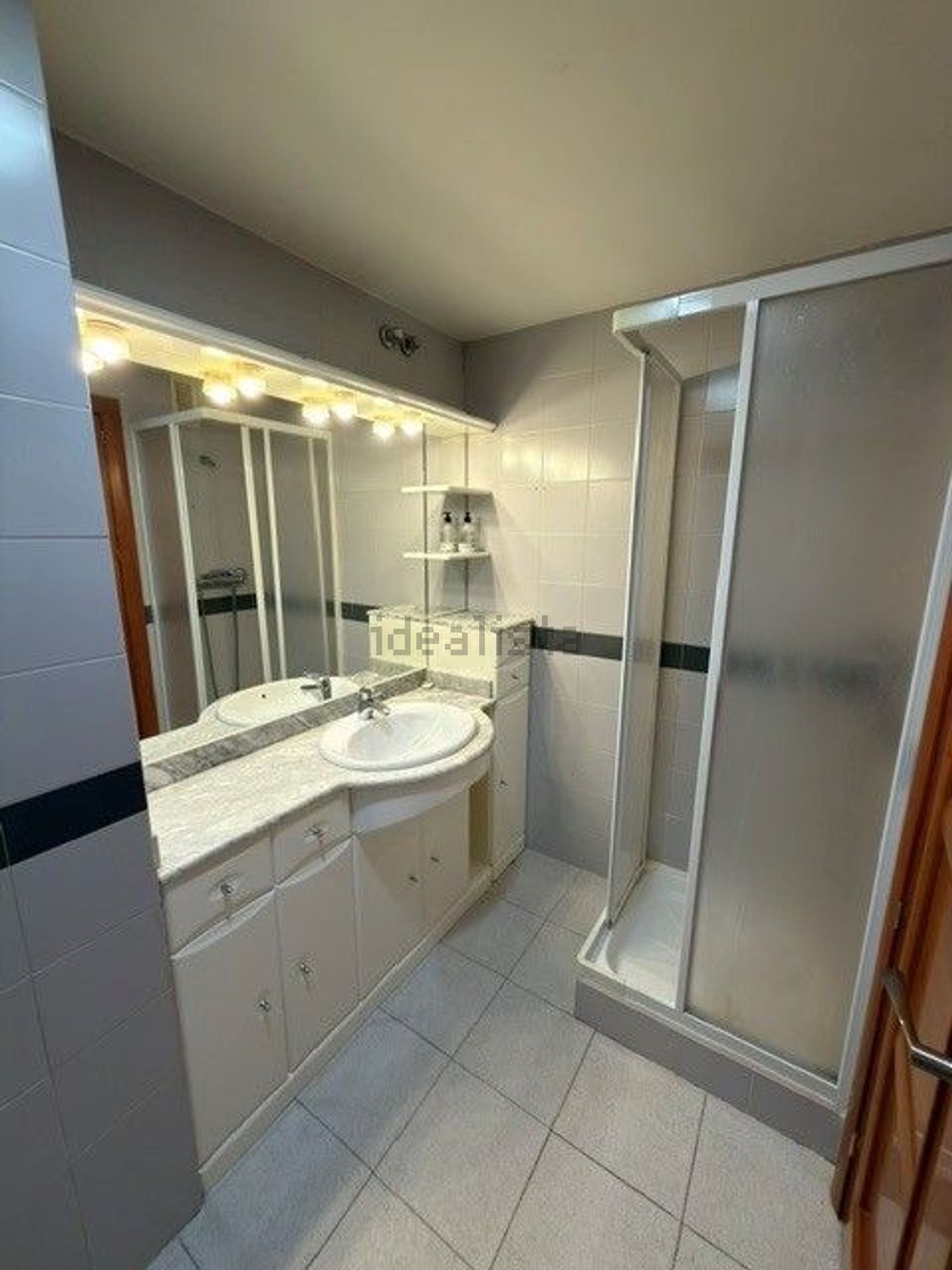 Casa de 210 m² en Cabanillas del Campo