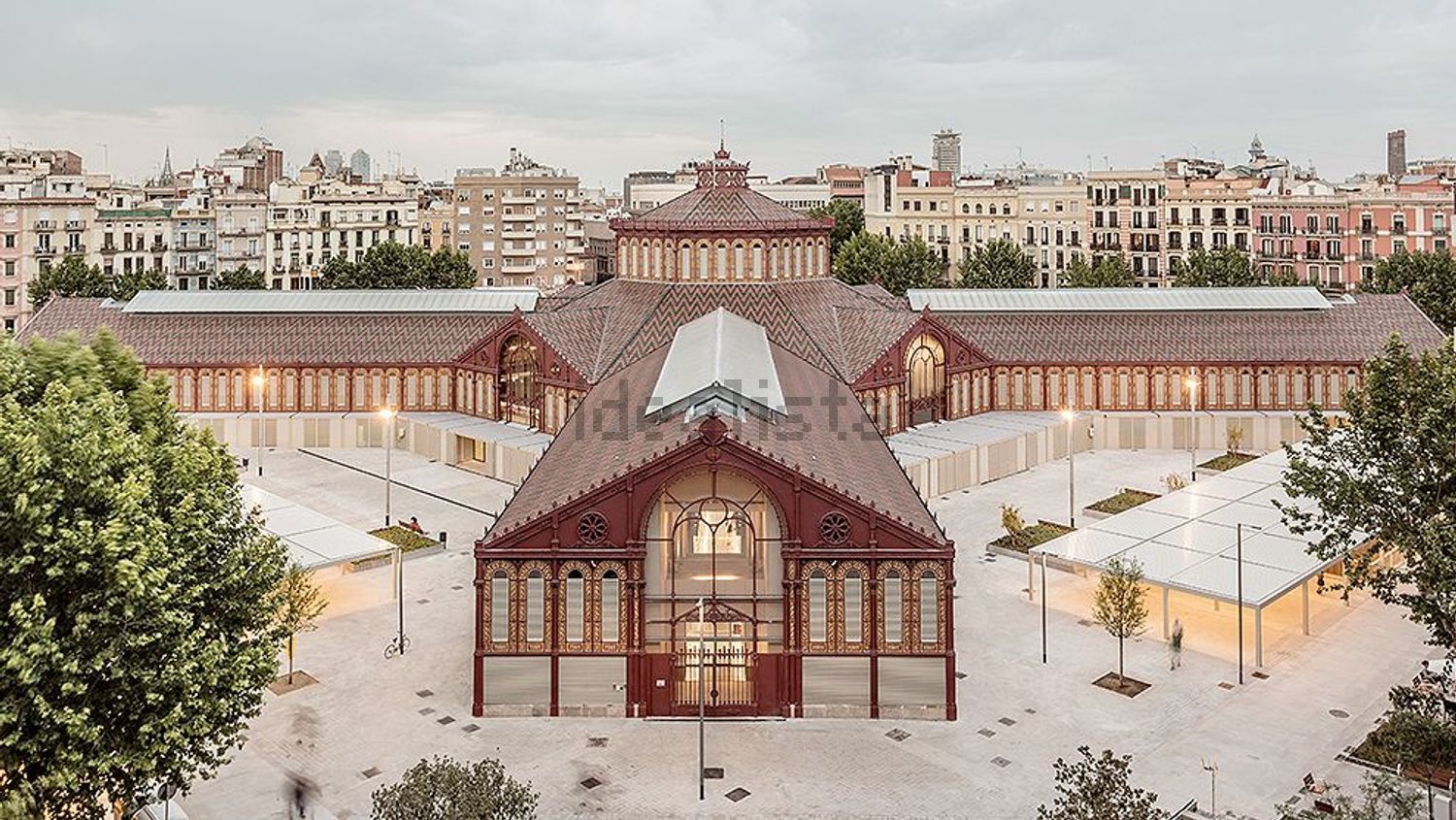Квартира 50 м² в Барселоне
