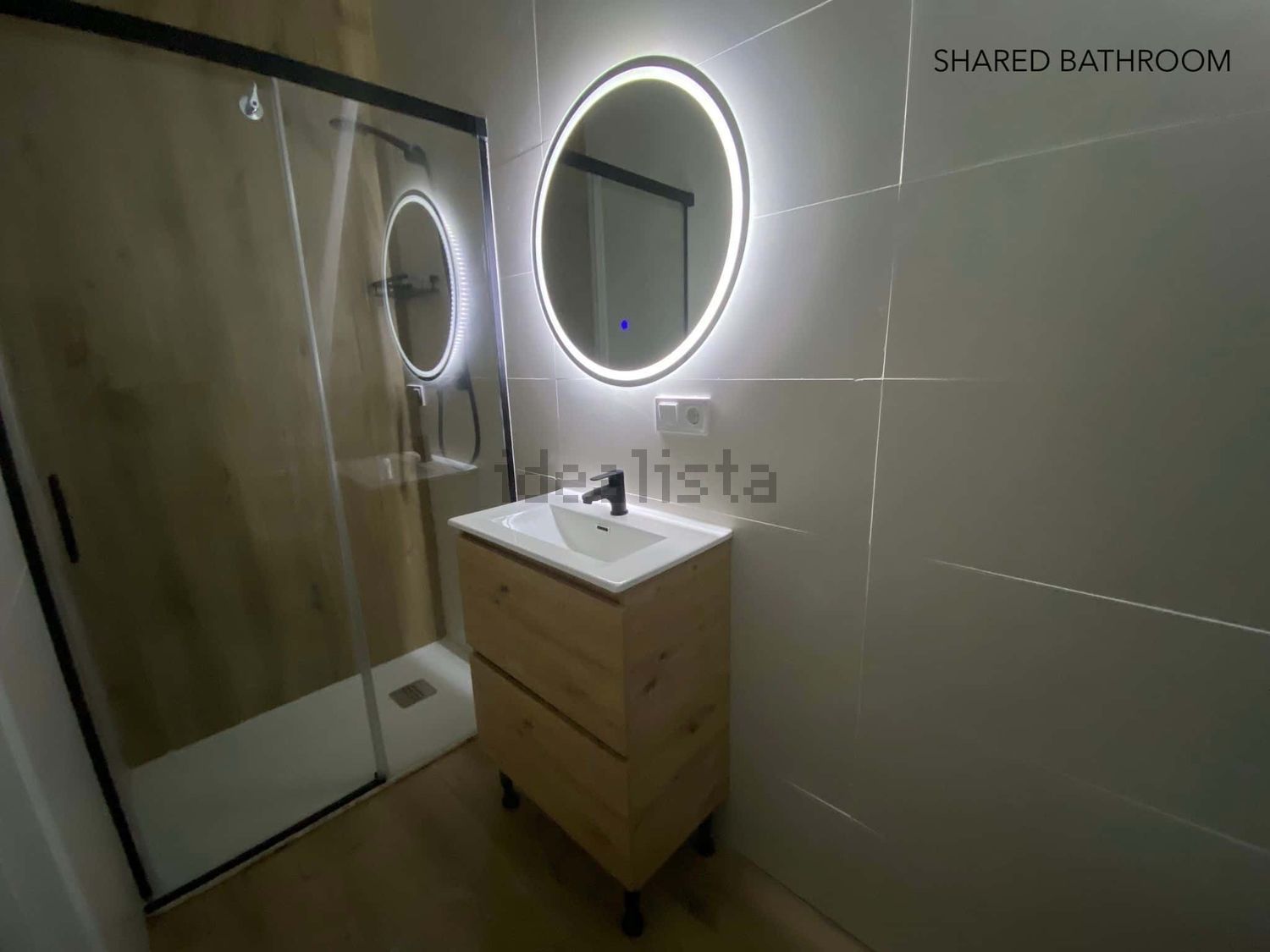 Habitación 200 m², Sevilla