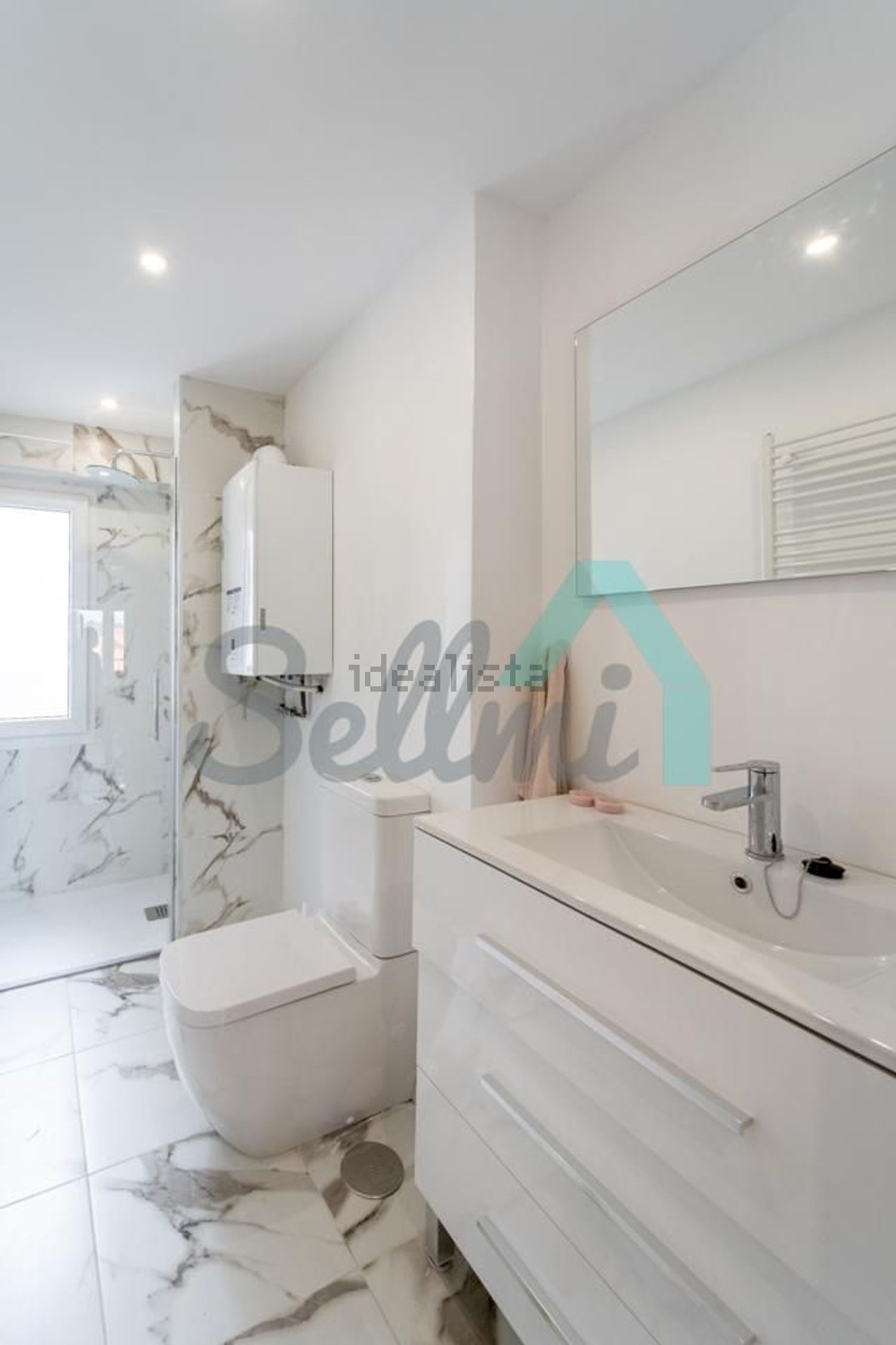 Pis de 104 m² a Oviedo