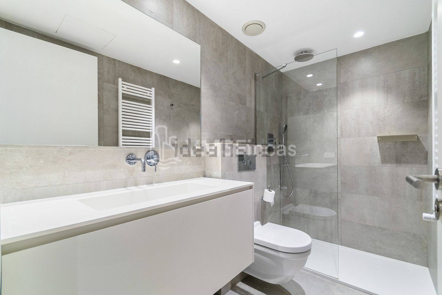 Wohnung 300 m² in Barcelona